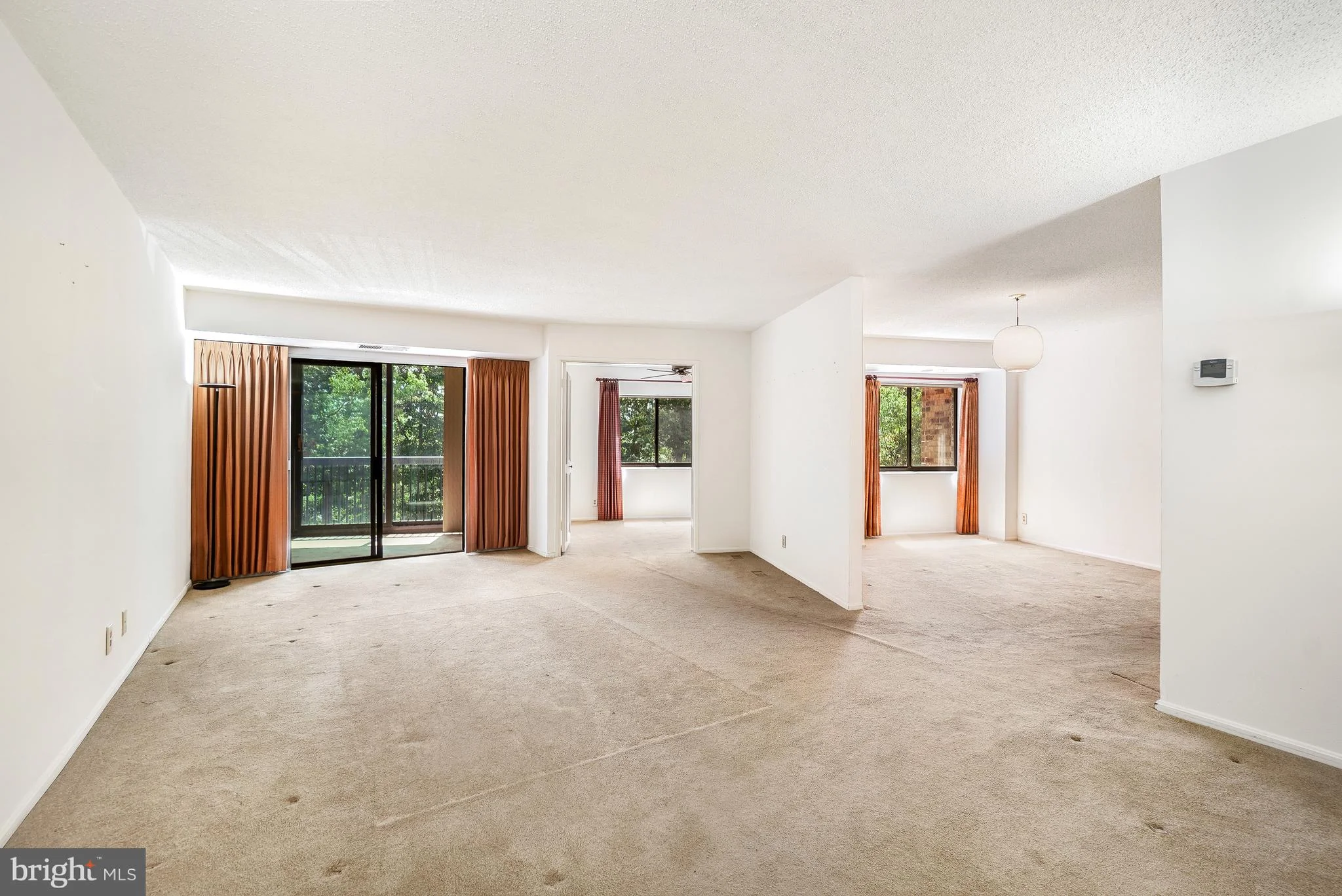 5904 Mount Eagle Drive Unit 114, Alexandria, VA, 22303