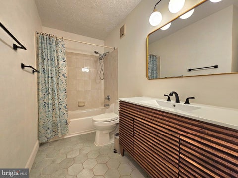 Tiny photo for 7660 Willow Point Drive, FALLS CHURCH, VA 22042 (MLS # VAFX2319408)