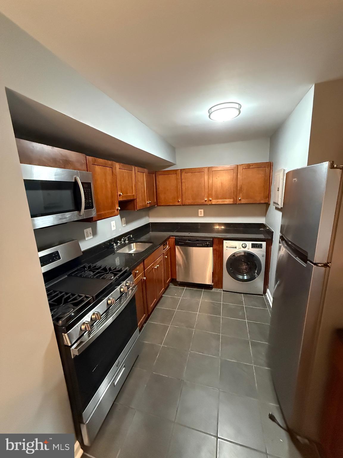 3103 NAYLOR ROAD SE B