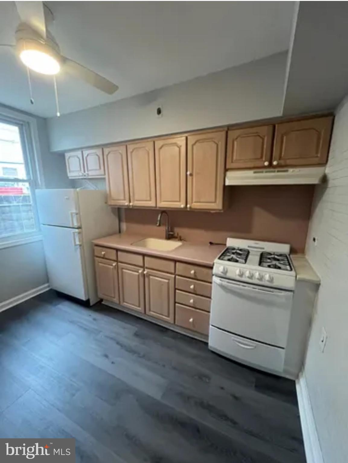 SOUTH VIEW - Residential