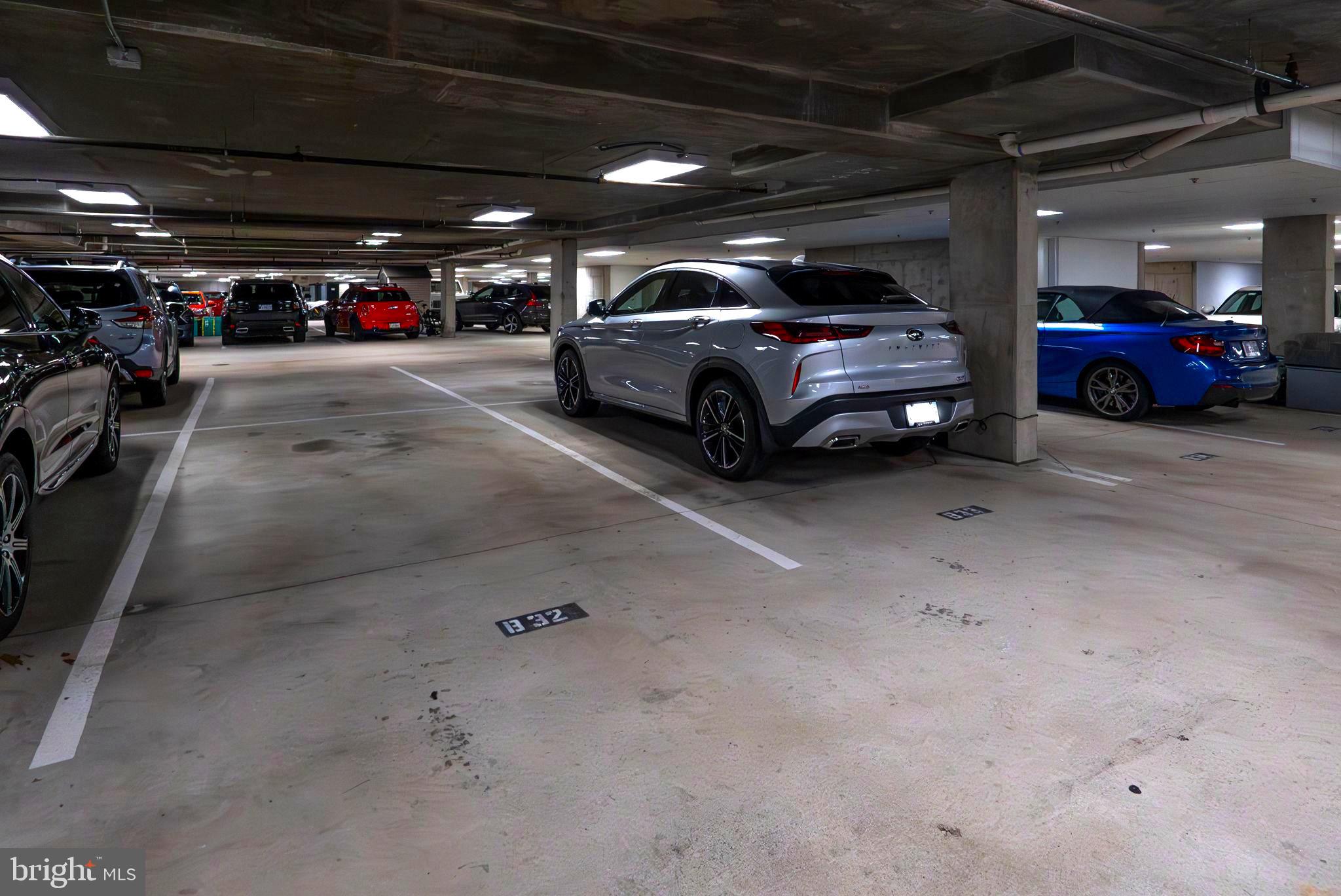 COURTHOUSE - Residential Lease