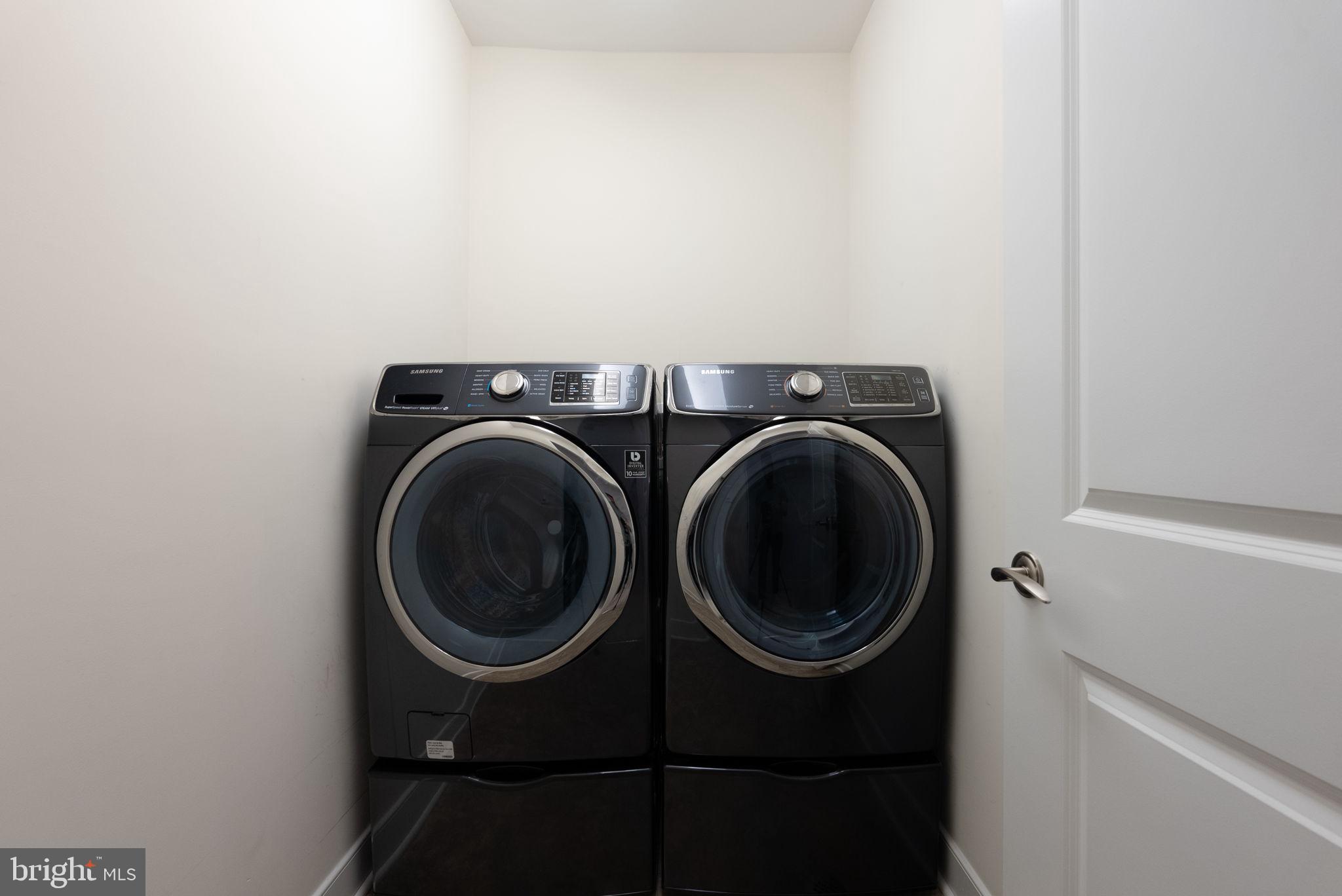 COURTHOUSE - Residential Lease