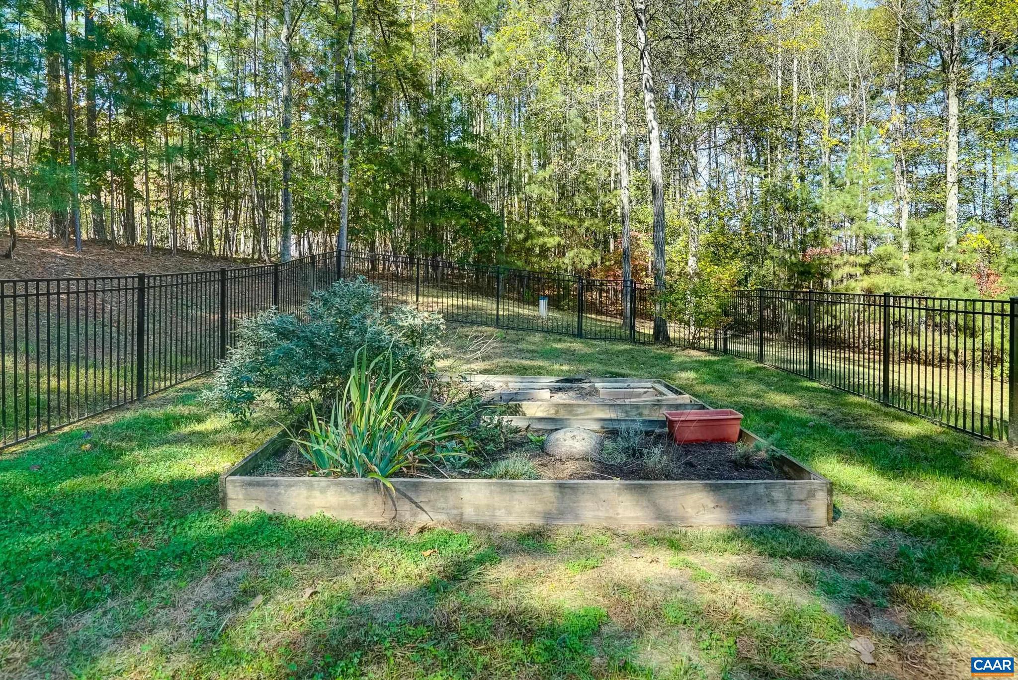 PREDDY CREEK - Residential