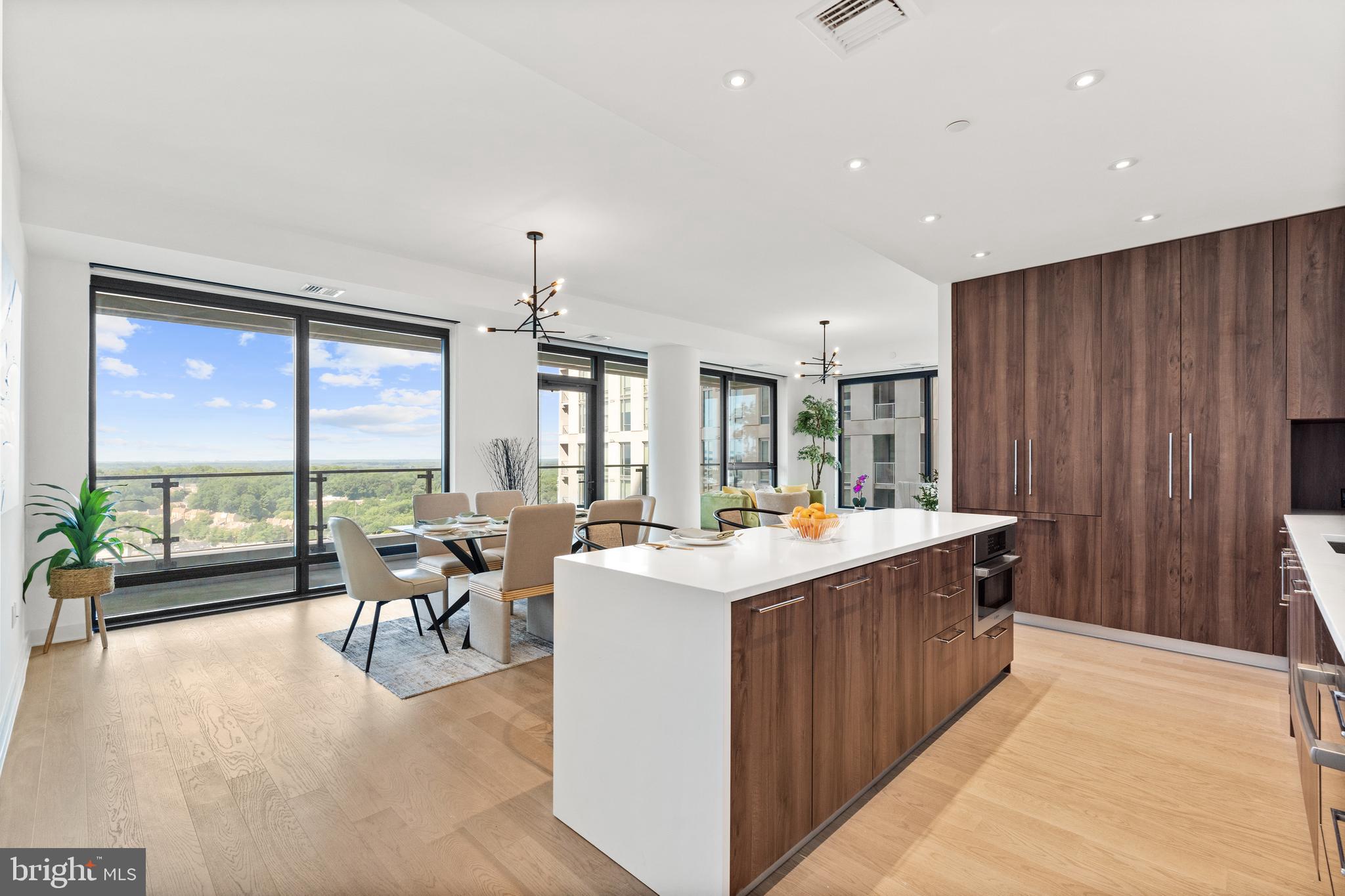 THE BORO TYSONS - Residential