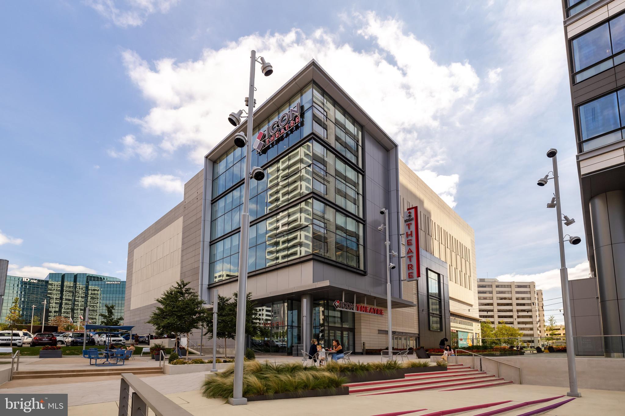 THE BORO TYSONS - Residential