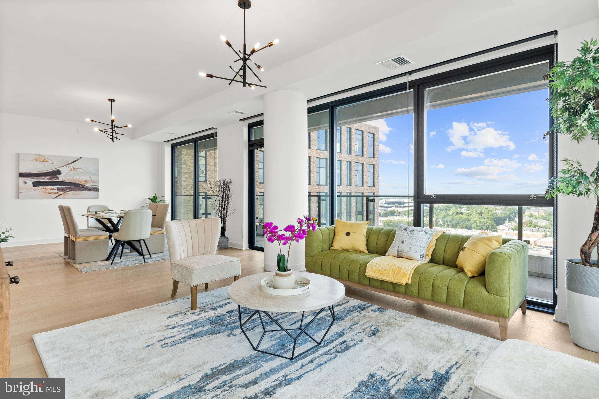 THE BORO TYSONS - Residential