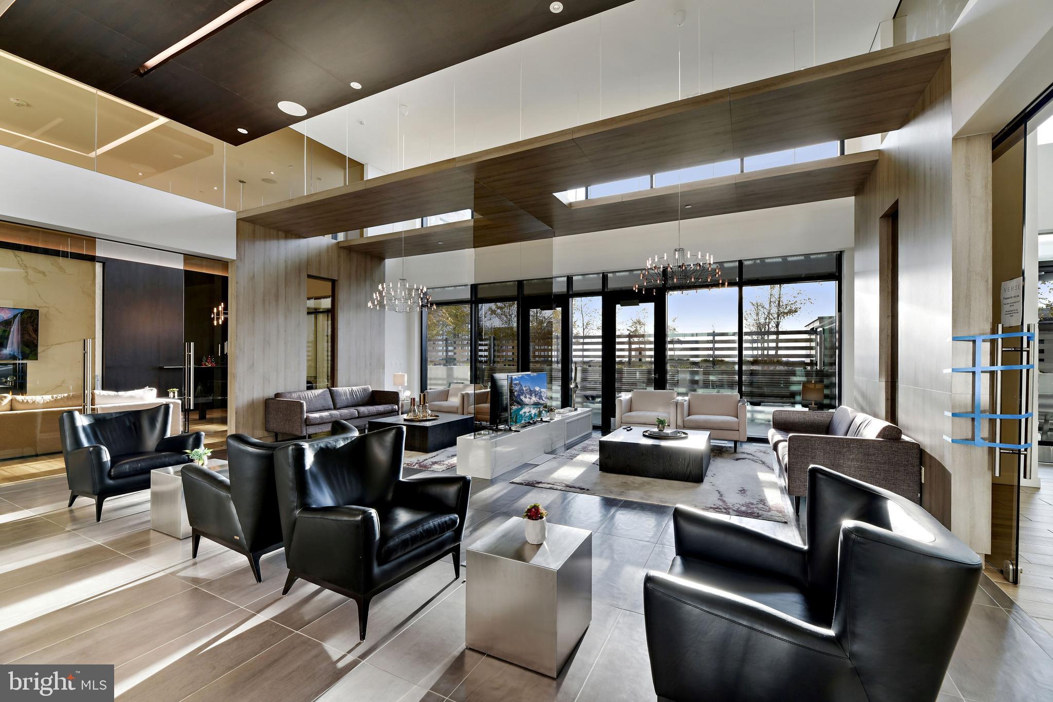 THE BORO TYSONS - Residential