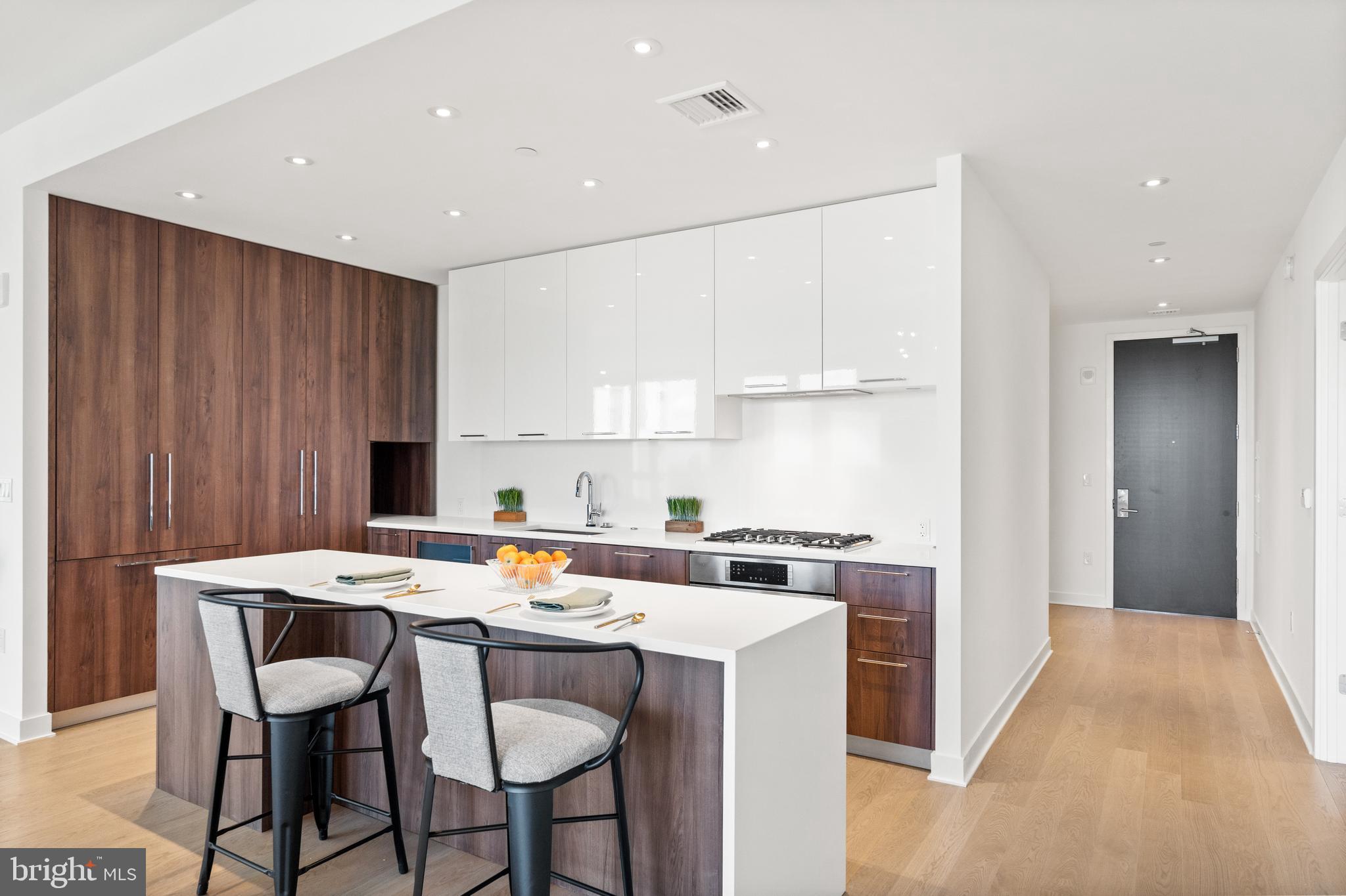 THE BORO TYSONS - Residential