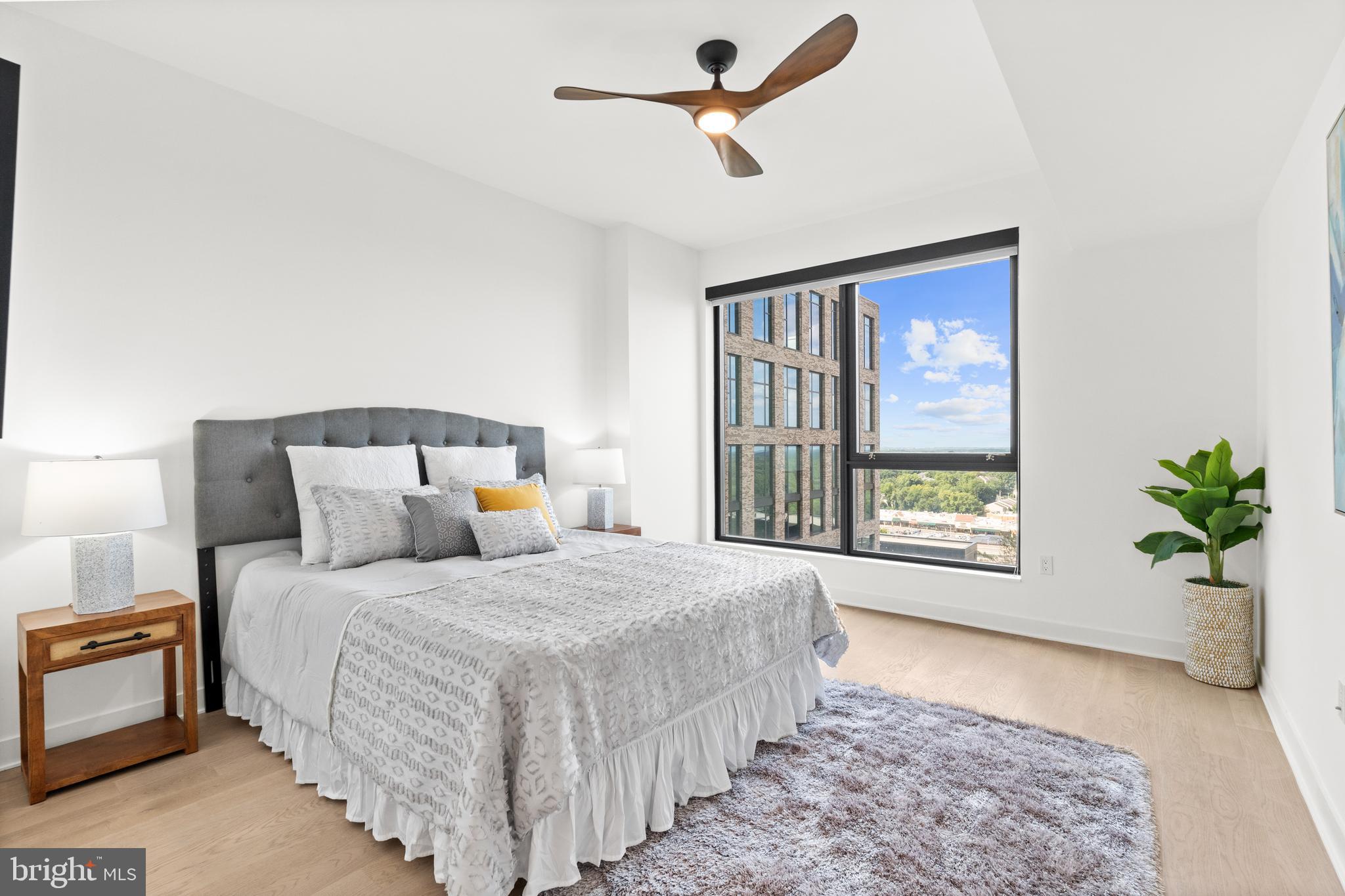 THE BORO TYSONS - Residential