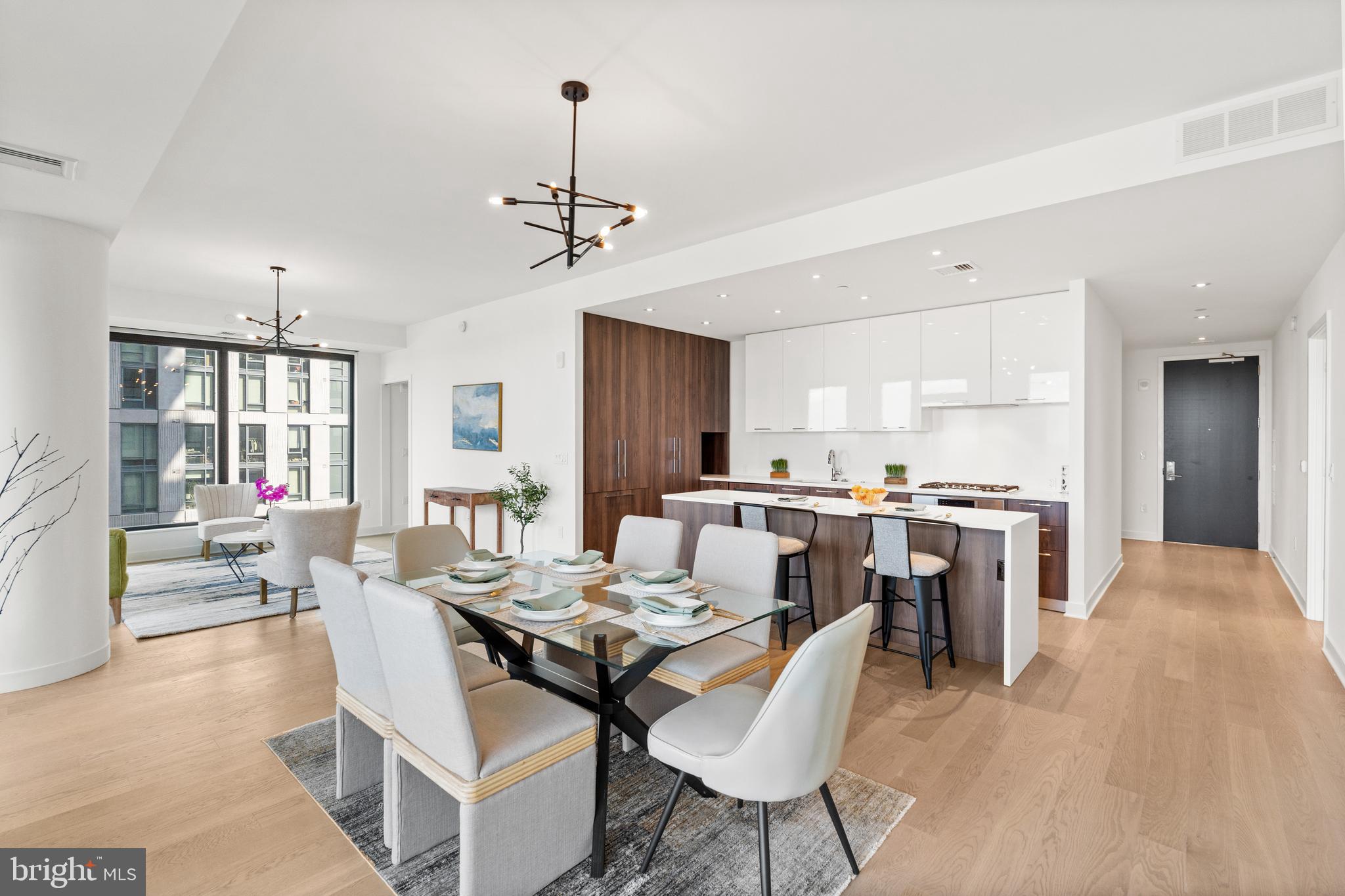 THE BORO TYSONS - Residential