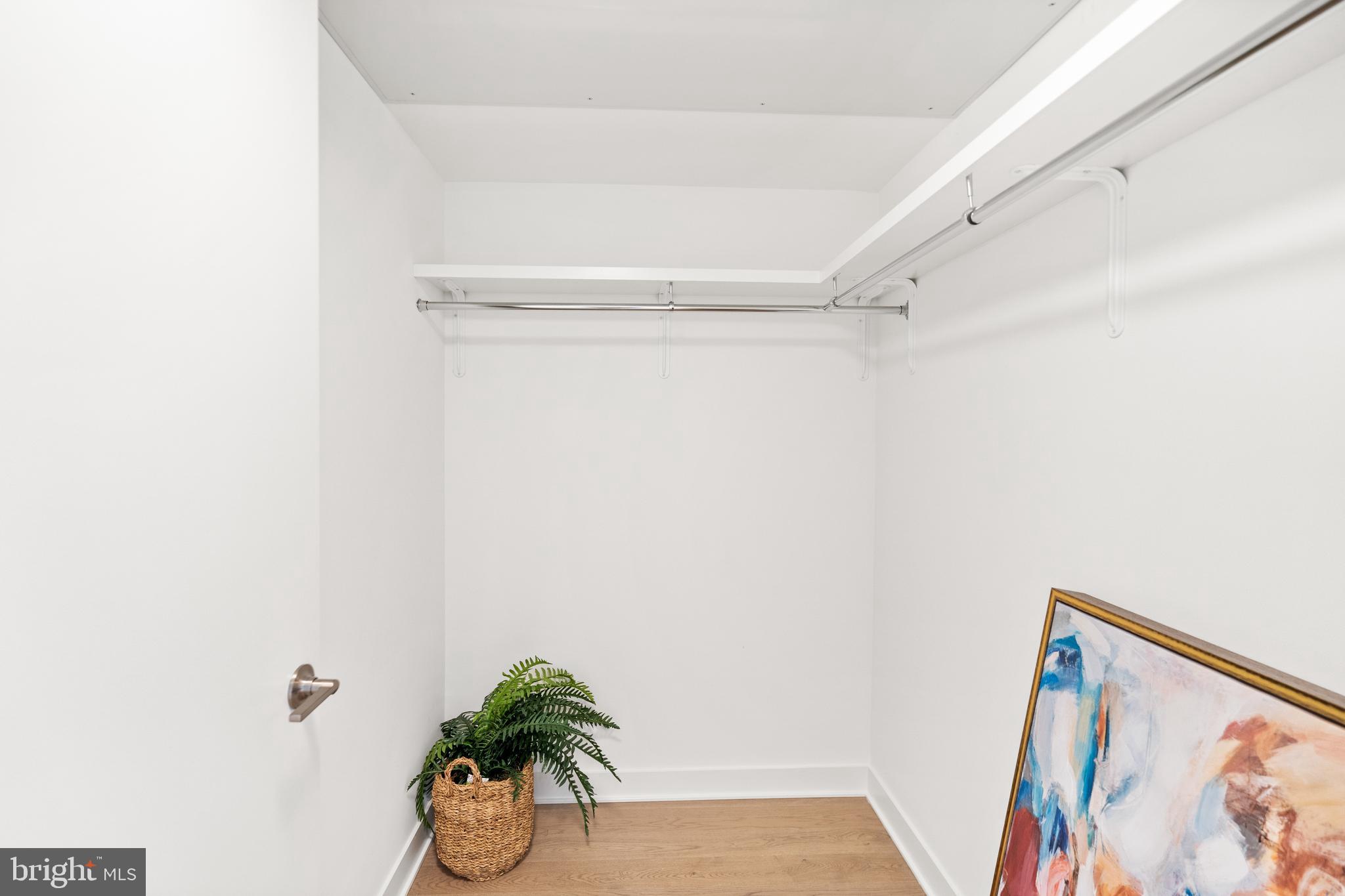 THE BORO TYSONS - Residential