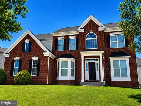 Photo of 1228 William Penn Drive, BENSALEM, PA 19020 (MLS # PABU2124894)