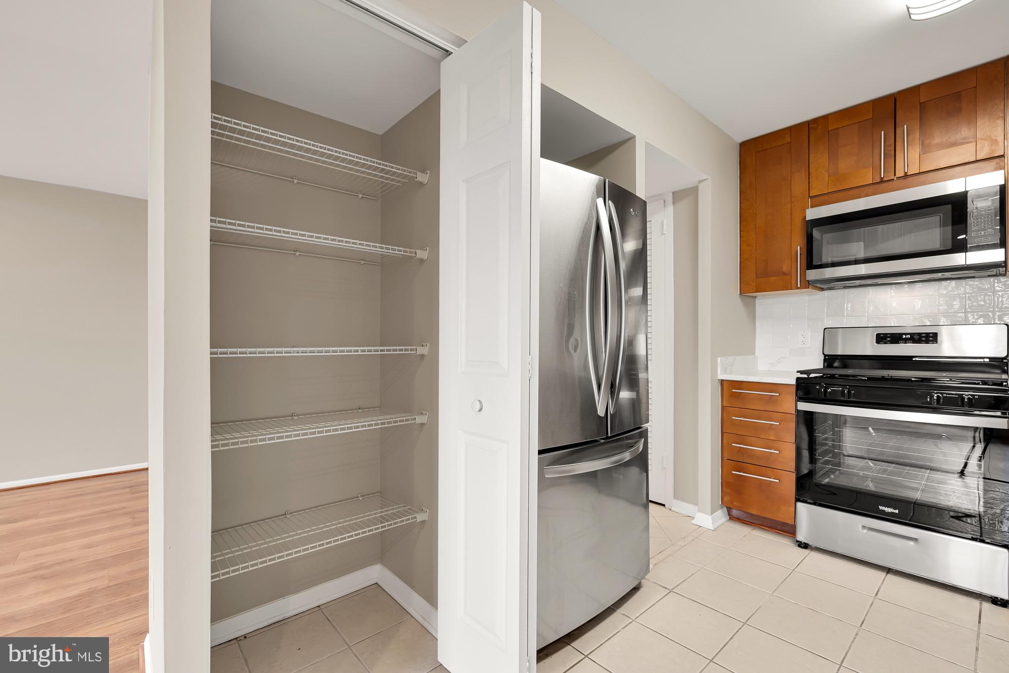 PAVILION ON THE PARK - Residential Lease