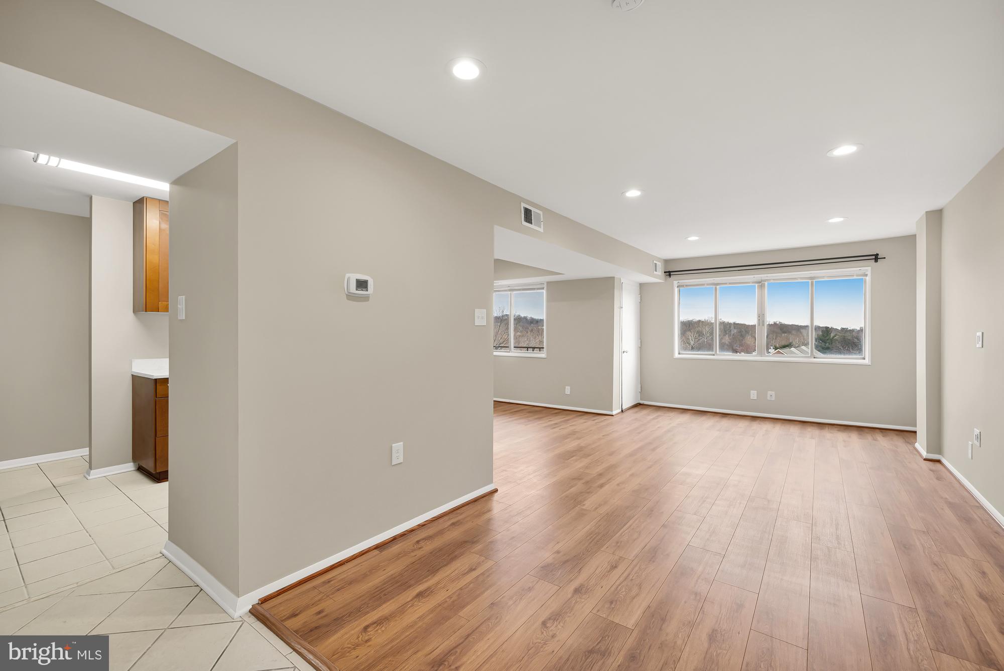 PAVILION ON THE PARK - Residential Lease