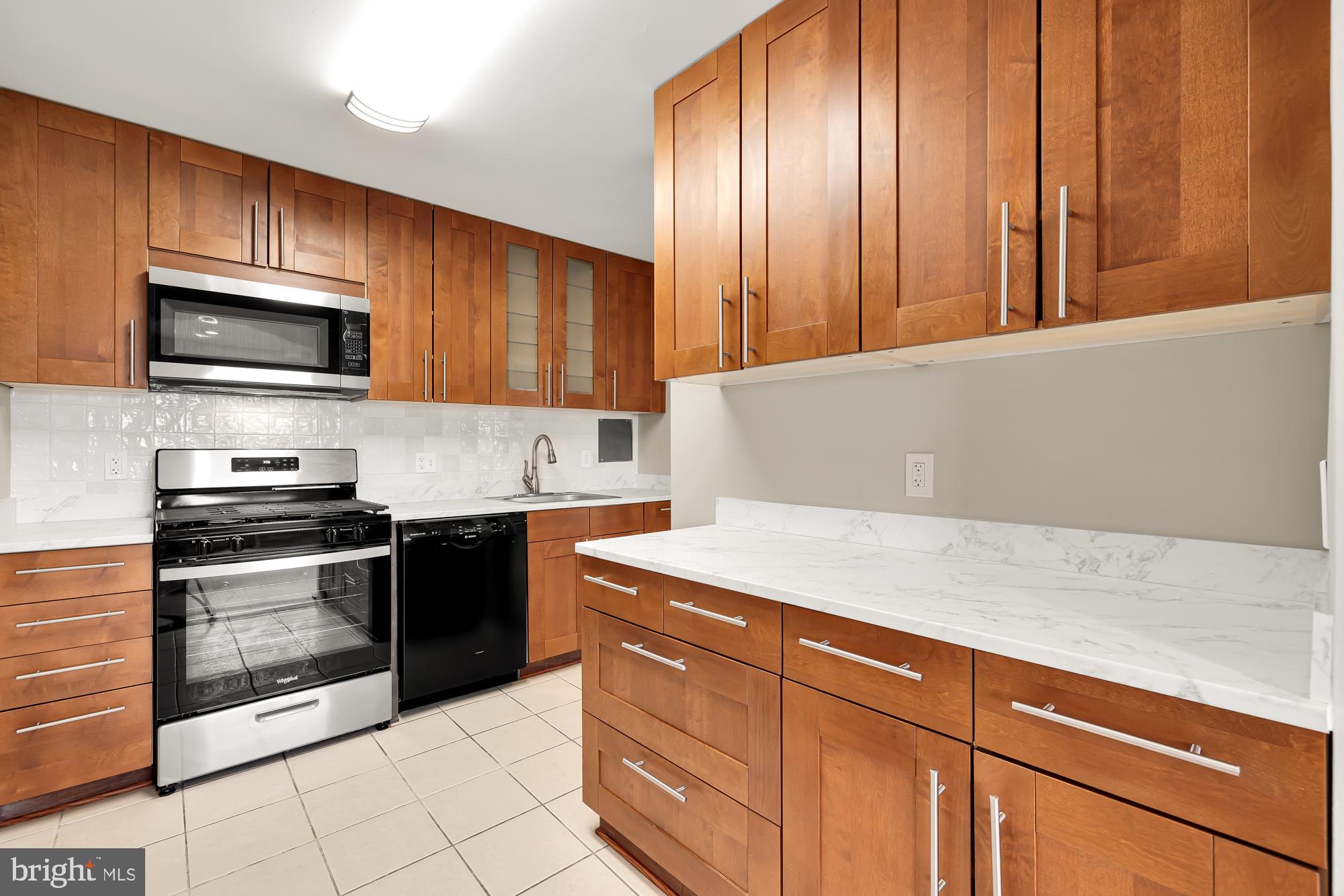 PAVILION ON THE PARK - Residential Lease