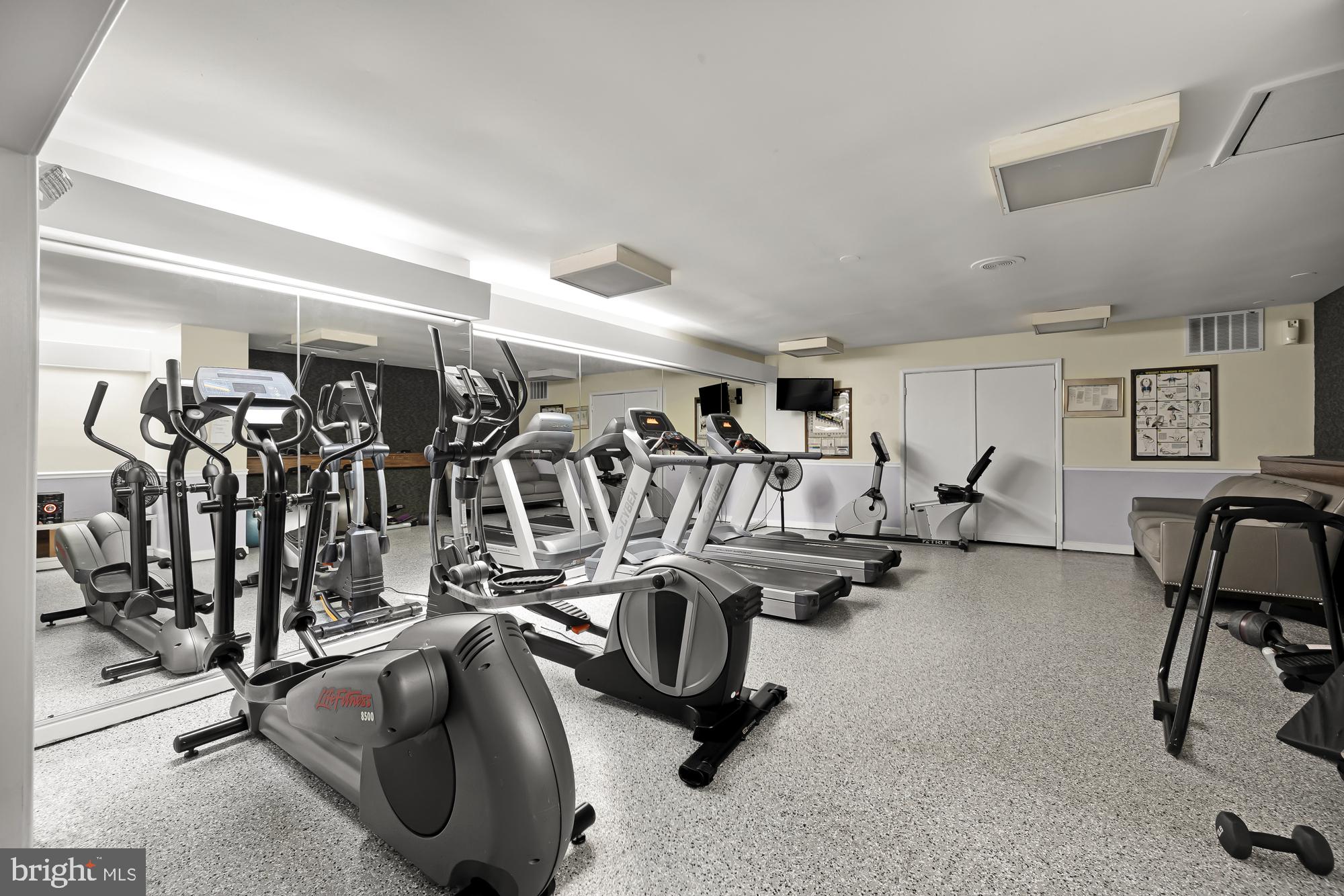 PAVILION ON THE PARK - Residential Lease