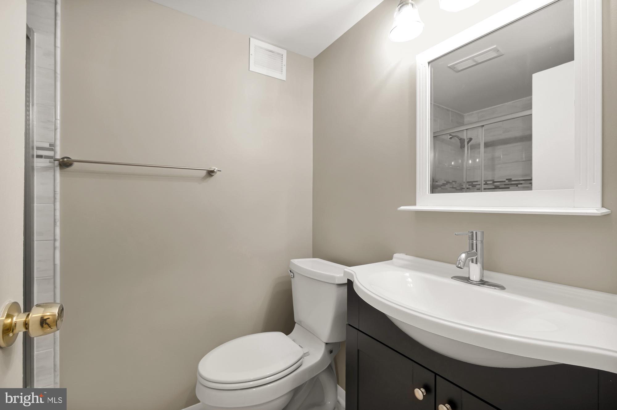 PAVILION ON THE PARK - Residential Lease