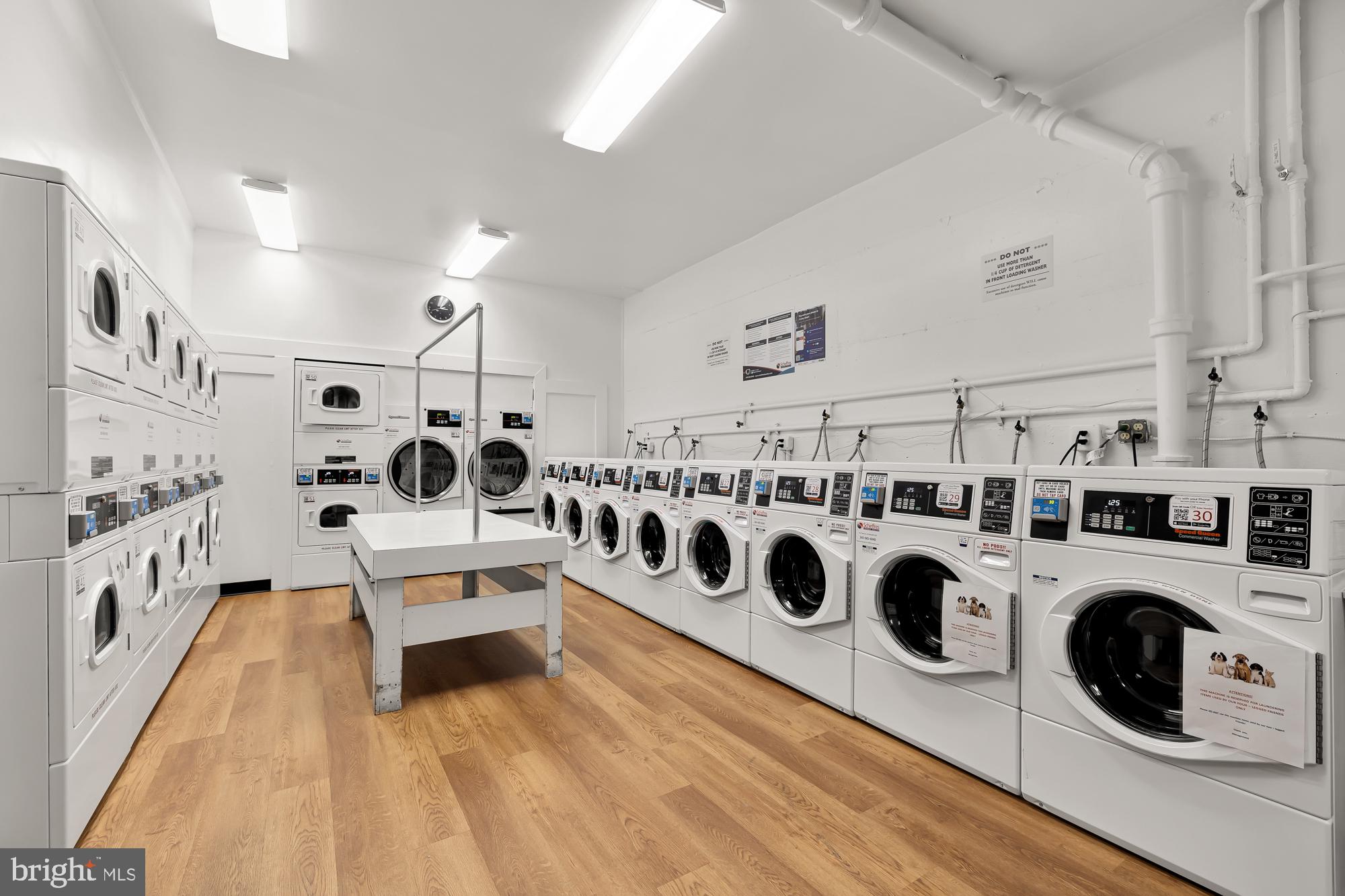 PAVILION ON THE PARK - Residential Lease