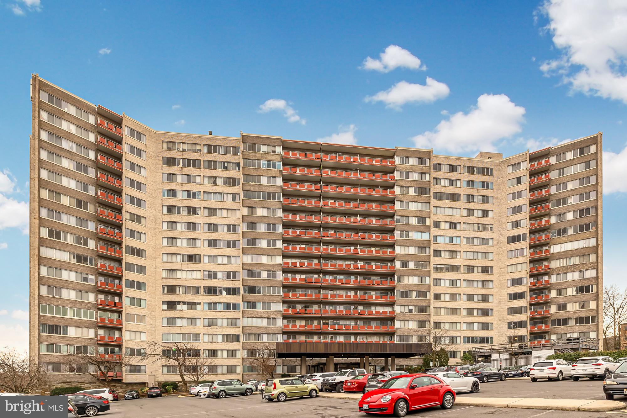 PAVILION ON THE PARK - Residential Lease