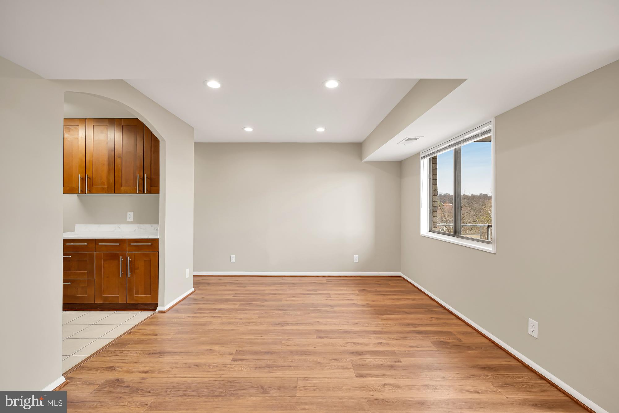 PAVILION ON THE PARK - Residential Lease