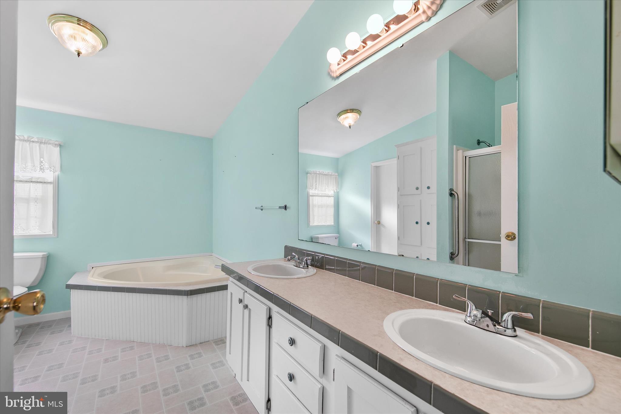 POTNETS BAYSIDE - Residential