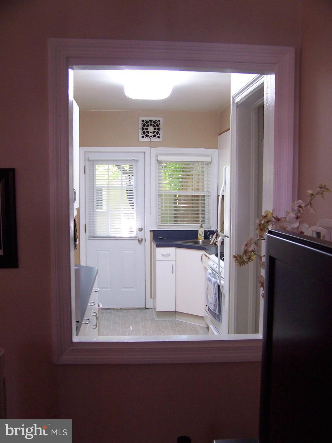 BURKLEIGH SQUARE - Residential