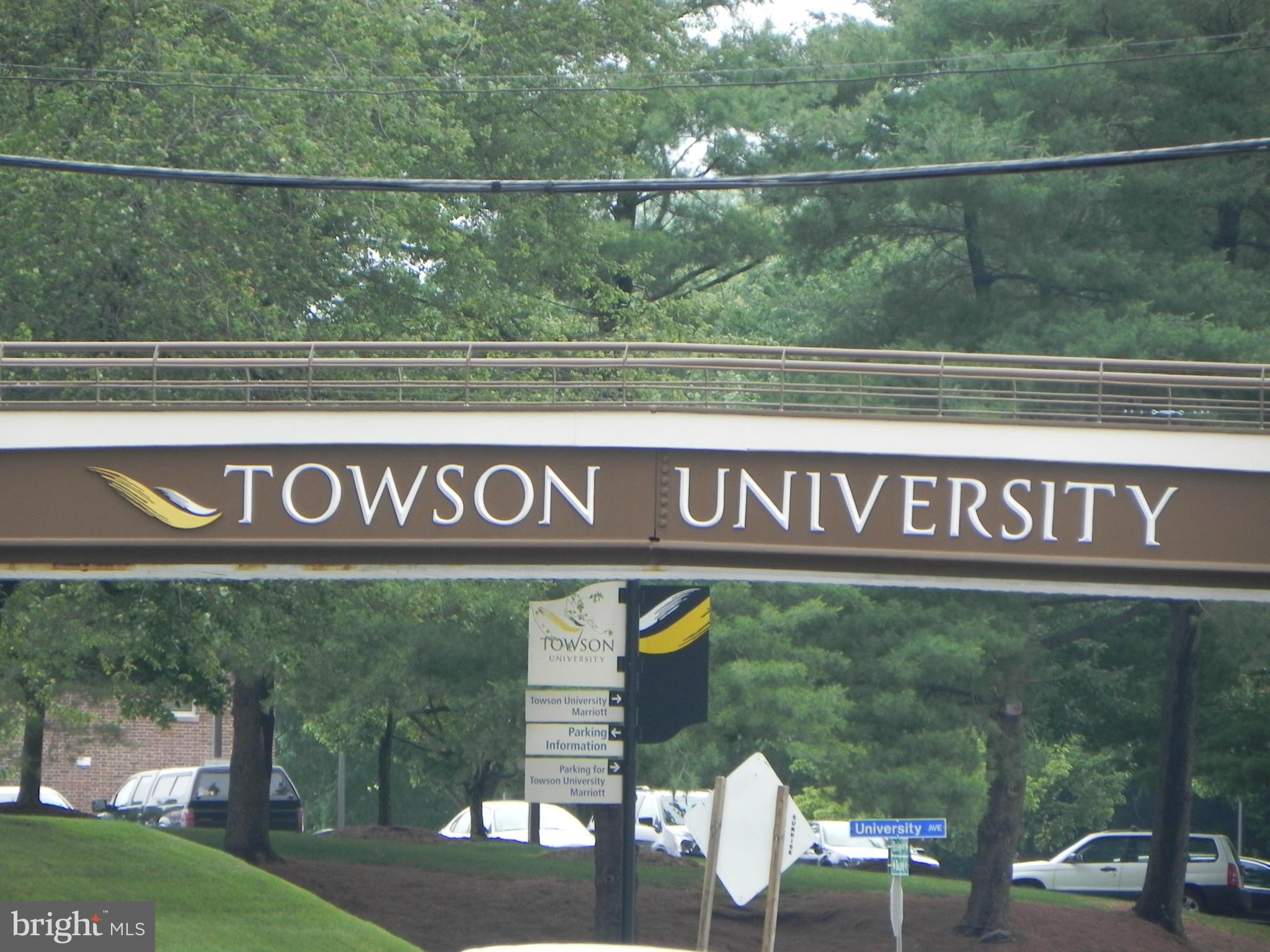 BURKLEIGH SQUARE - Residential