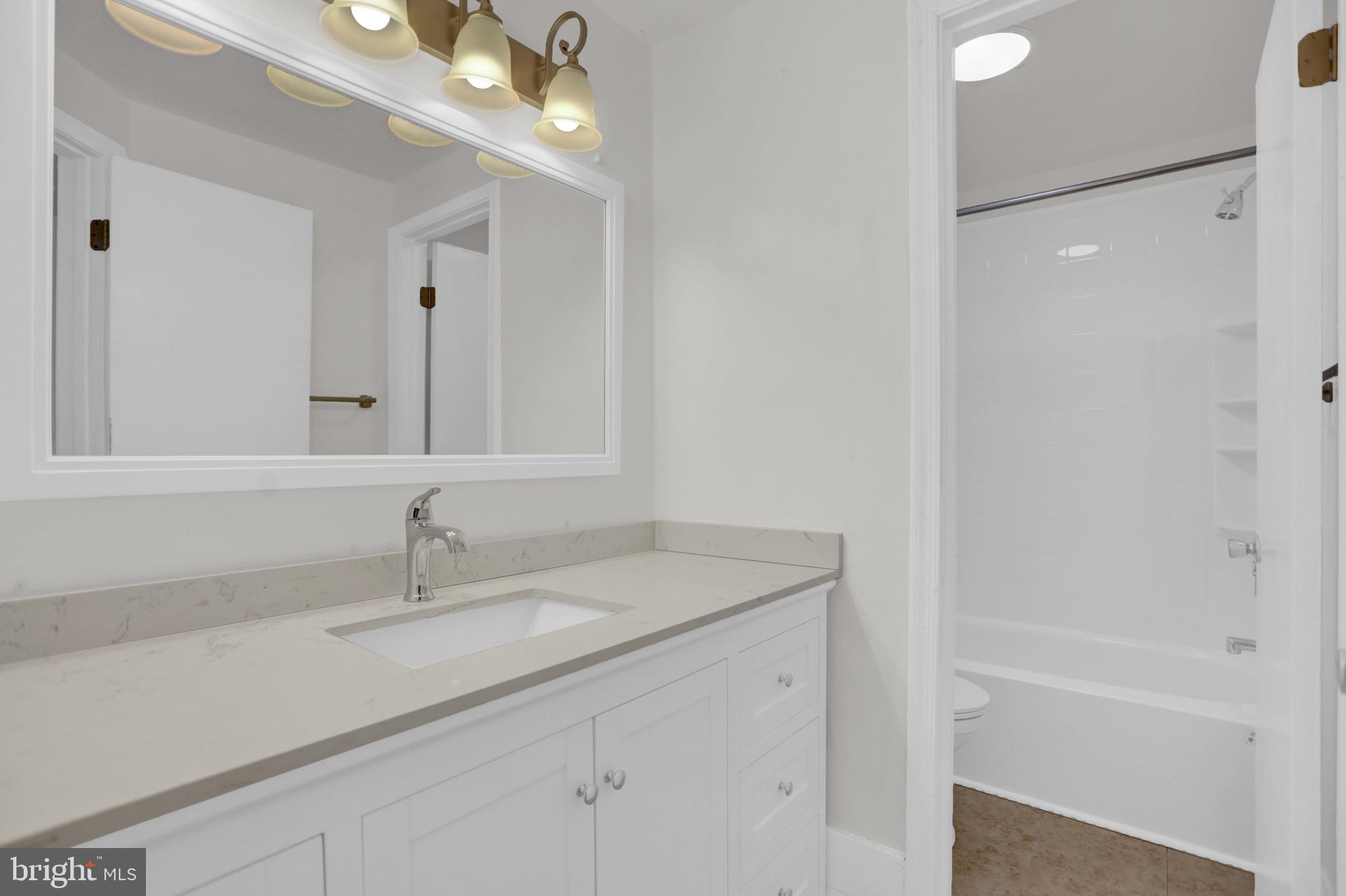 RIVERSIDE - Residential