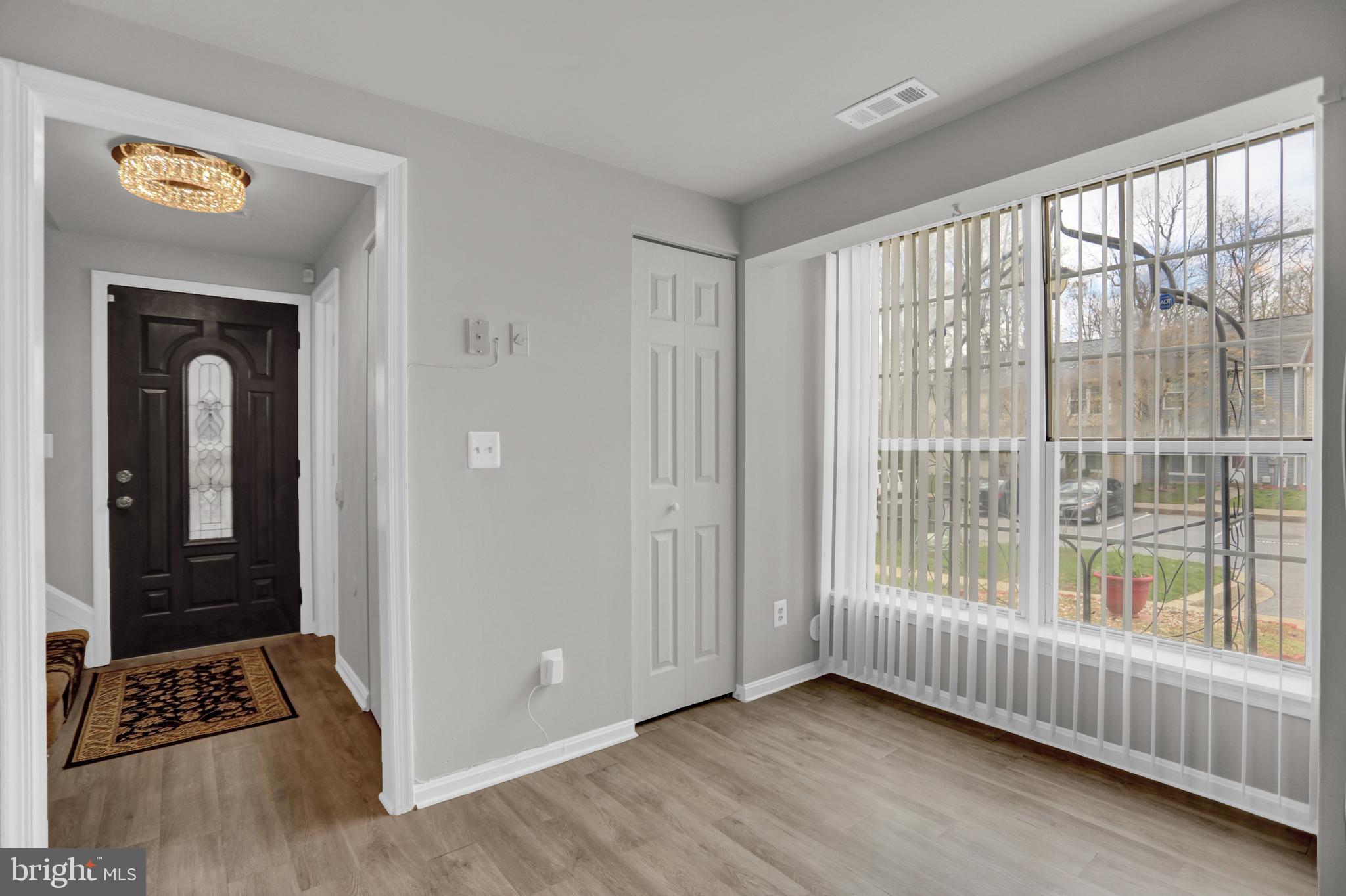 RIVERSIDE - Residential