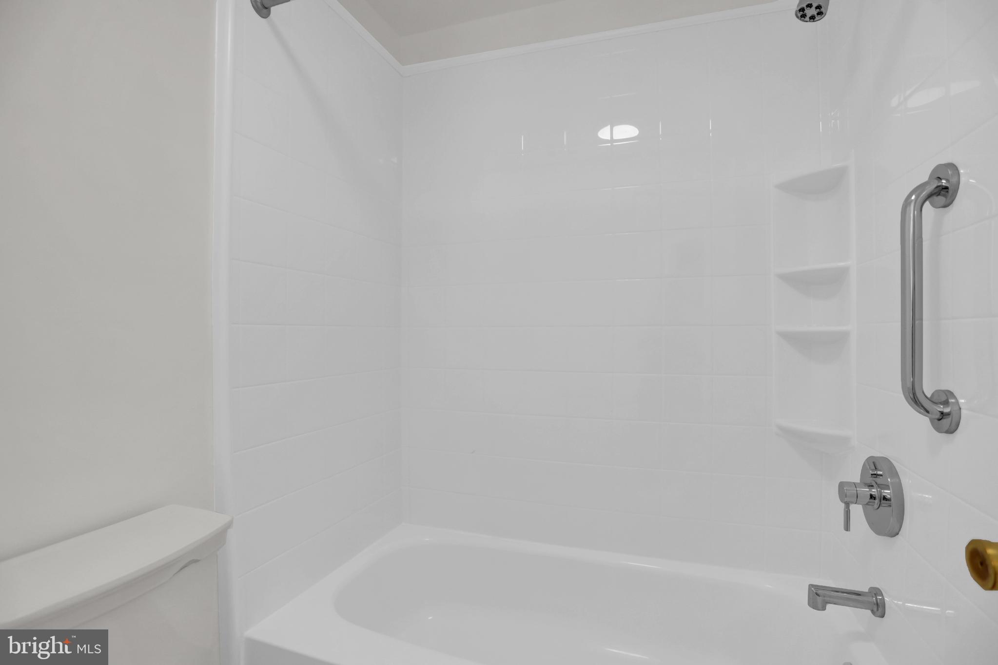 RIVERSIDE - Residential