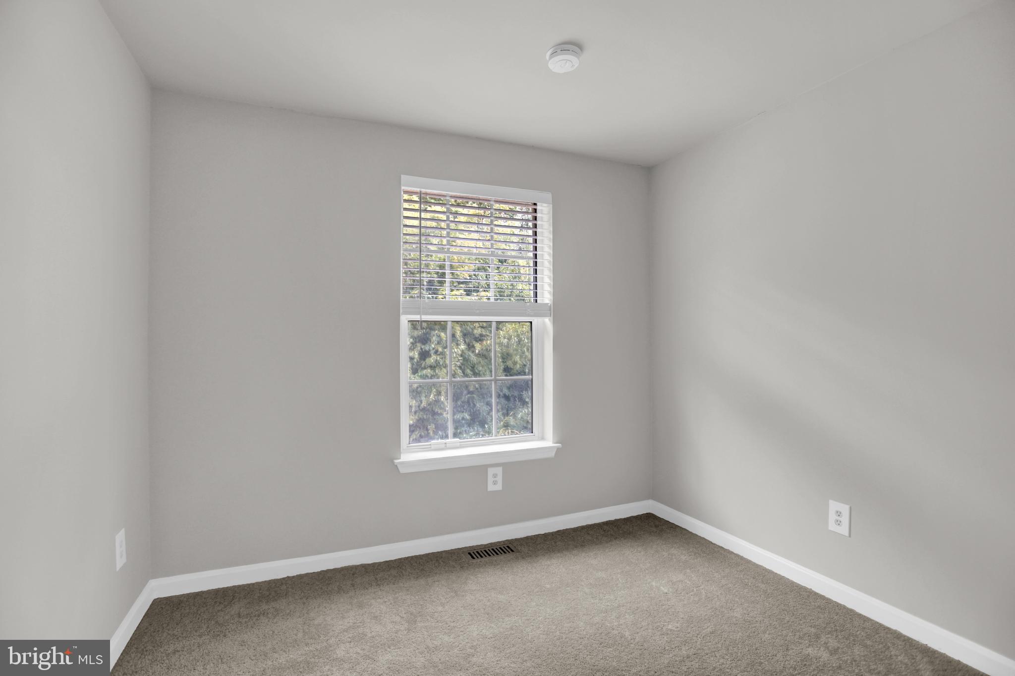 RIVERSIDE - Residential