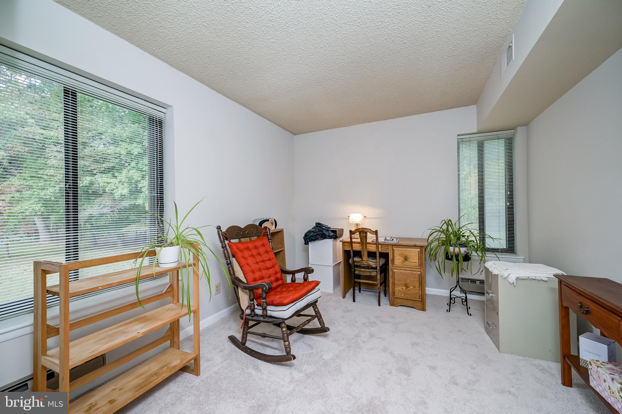 ROSSMOOR MUTUAL #19 - Residential