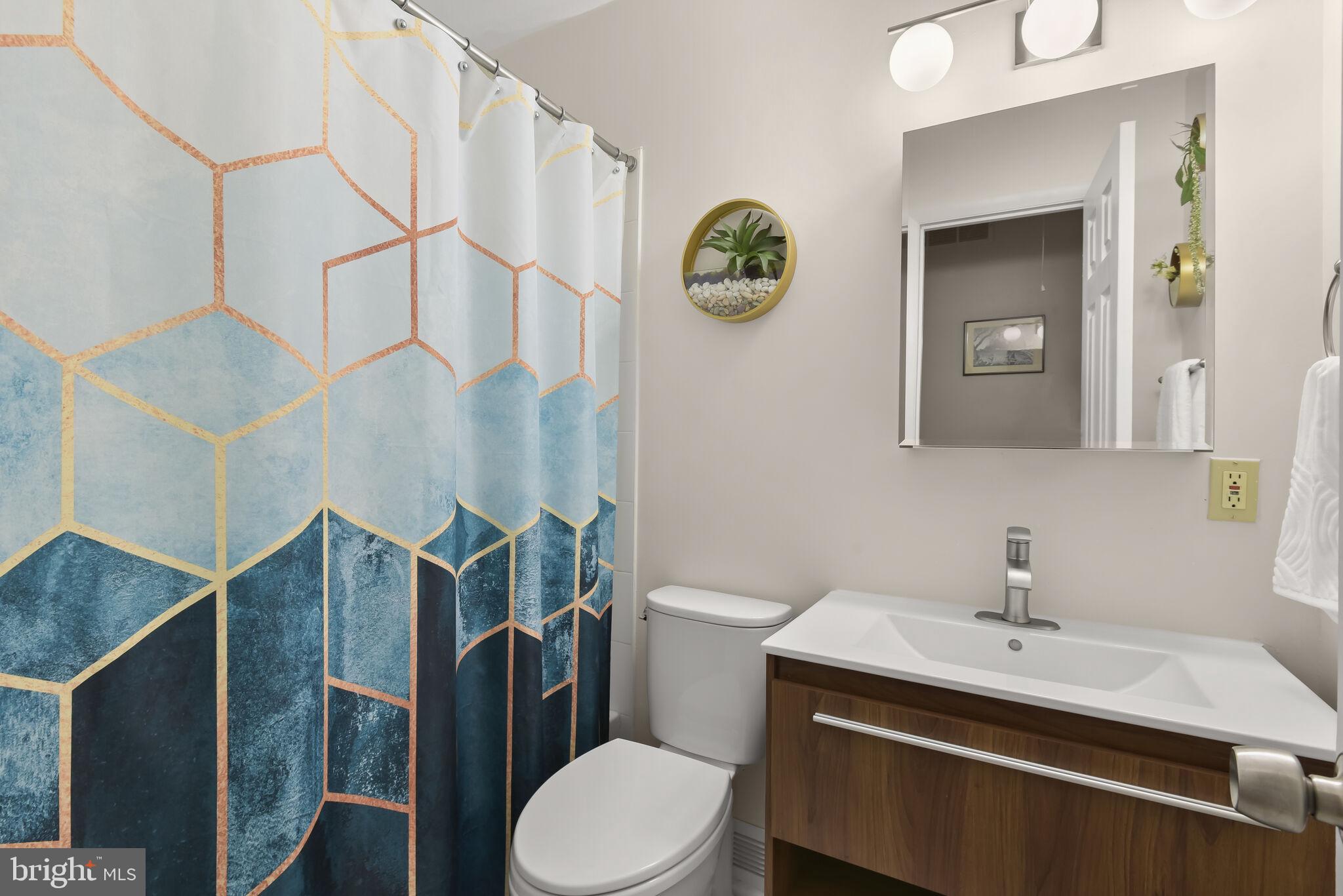 GWYNN ACRES - Residential