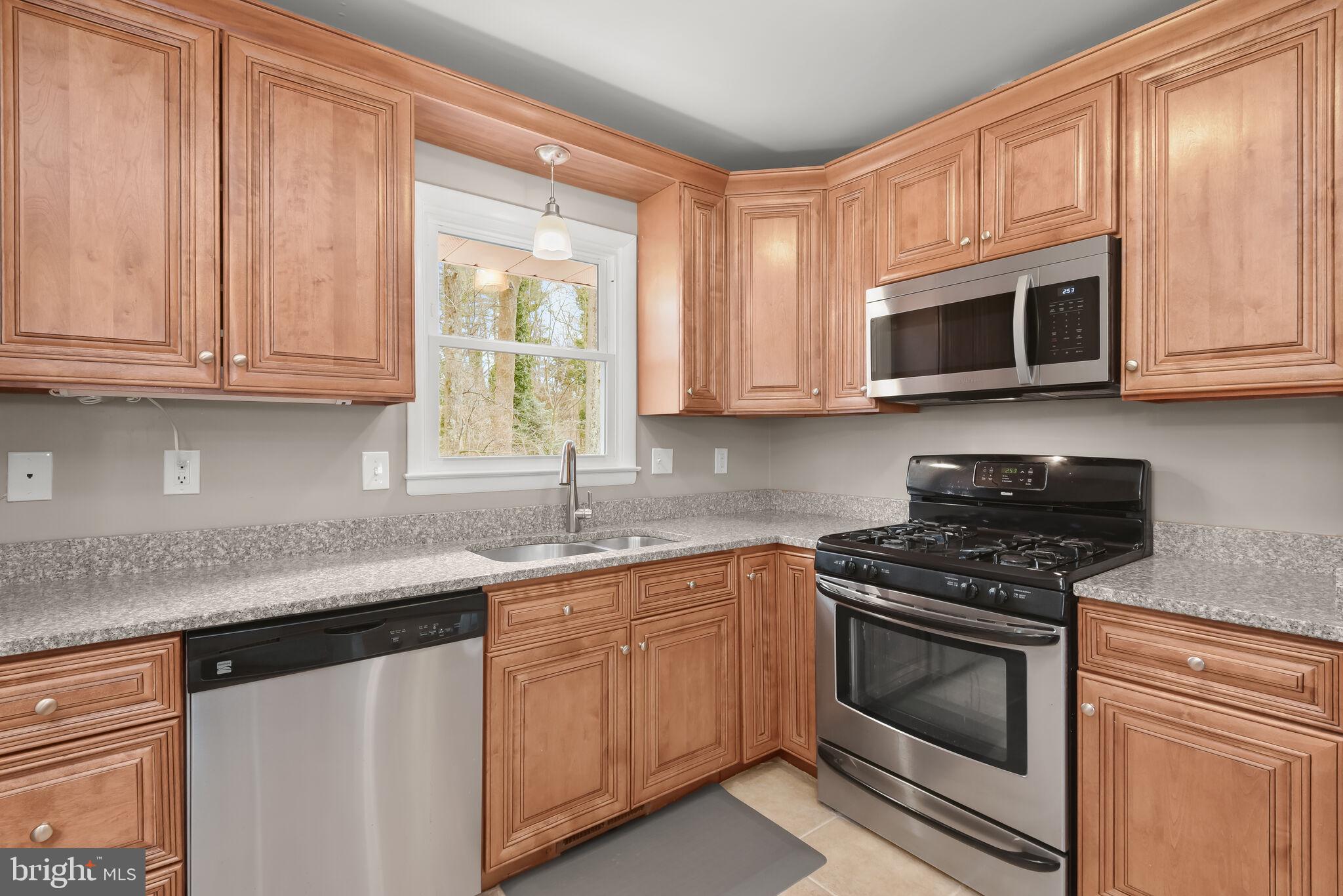 GWYNN ACRES - Residential