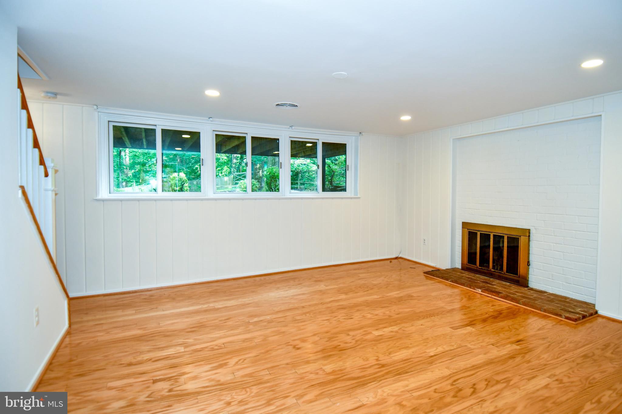 HOLMES RUN ACRES - Residential