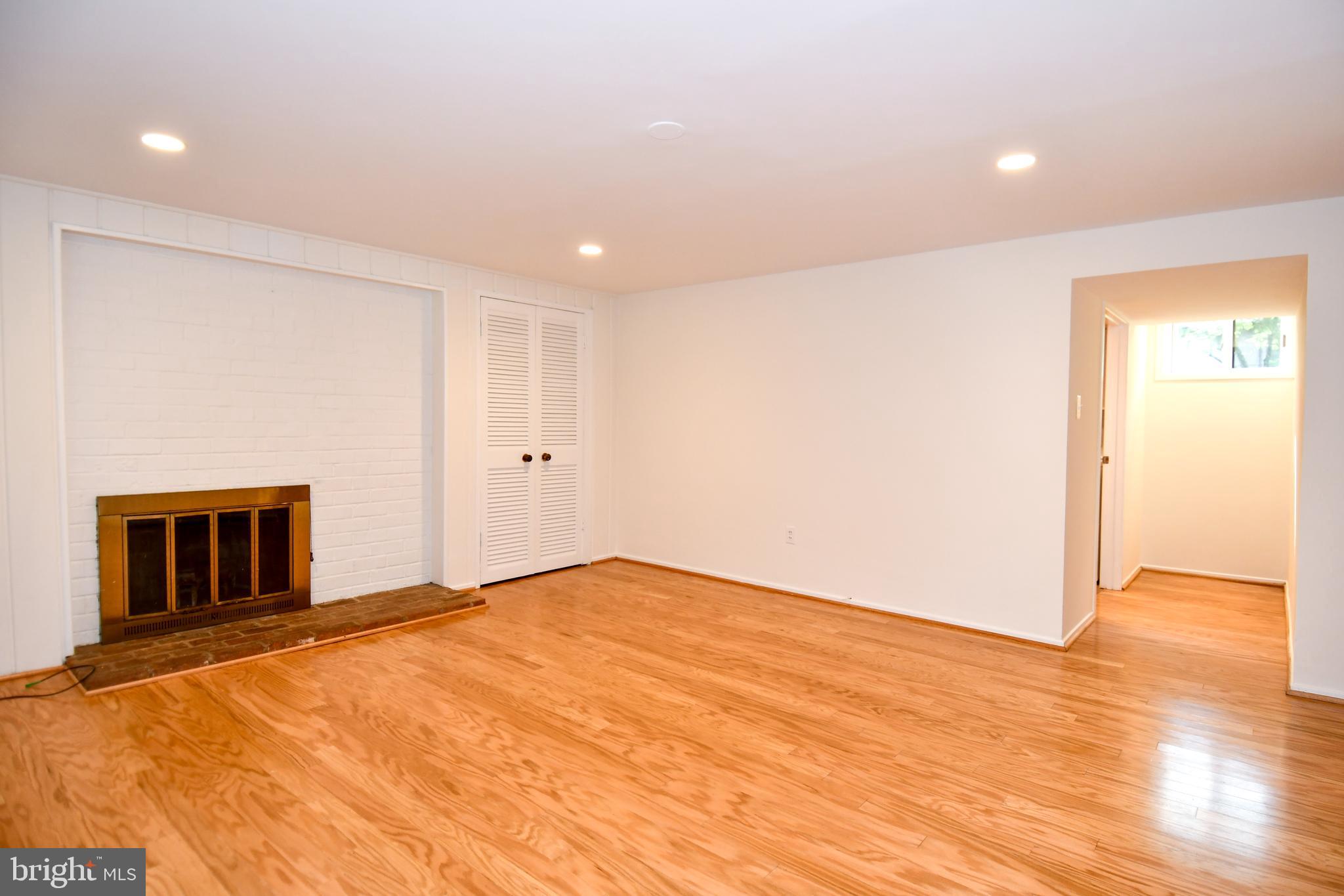 HOLMES RUN ACRES - Residential