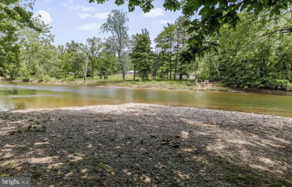 RIVER RIDGE - Residential