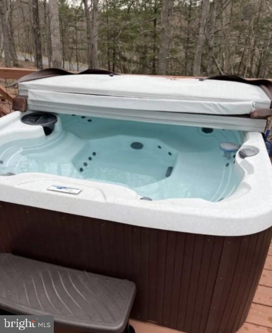 RIVER RIDGE - Residential