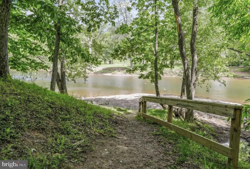 RIVER RIDGE - Residential