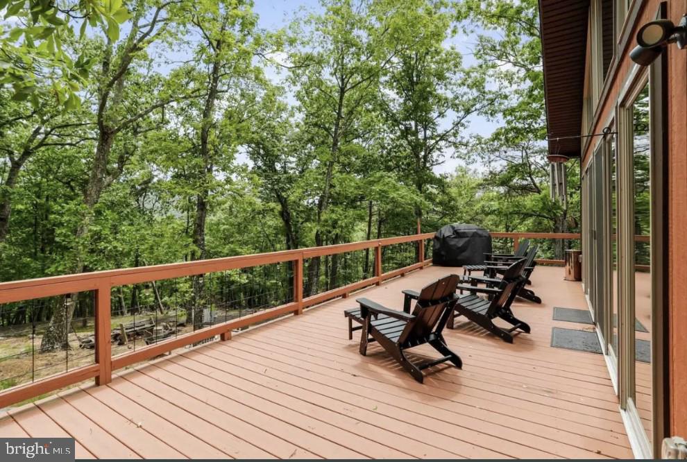 RIVER RIDGE - Residential