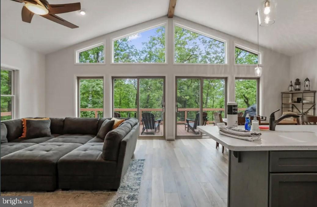 RIVER RIDGE - Residential