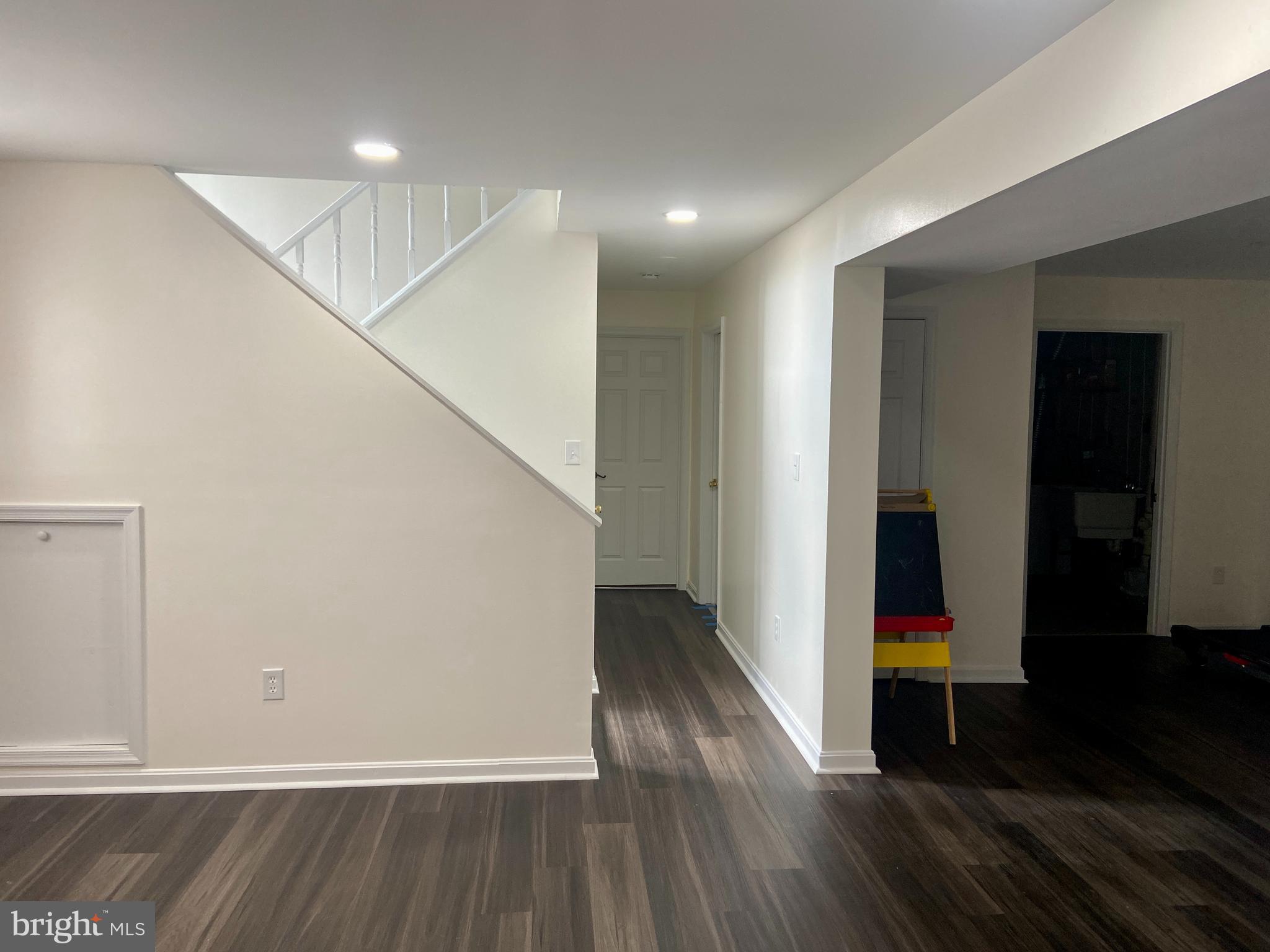 MADISON HEIGHTS - Residential