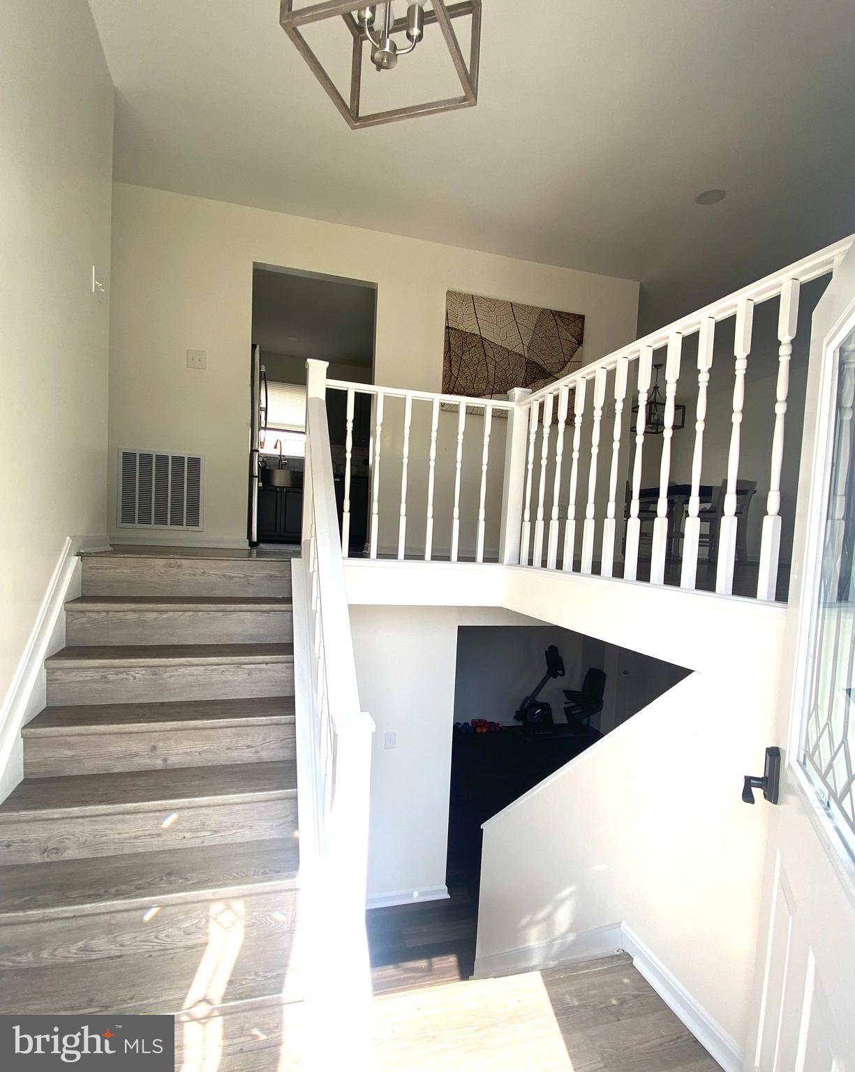 MADISON HEIGHTS - Residential