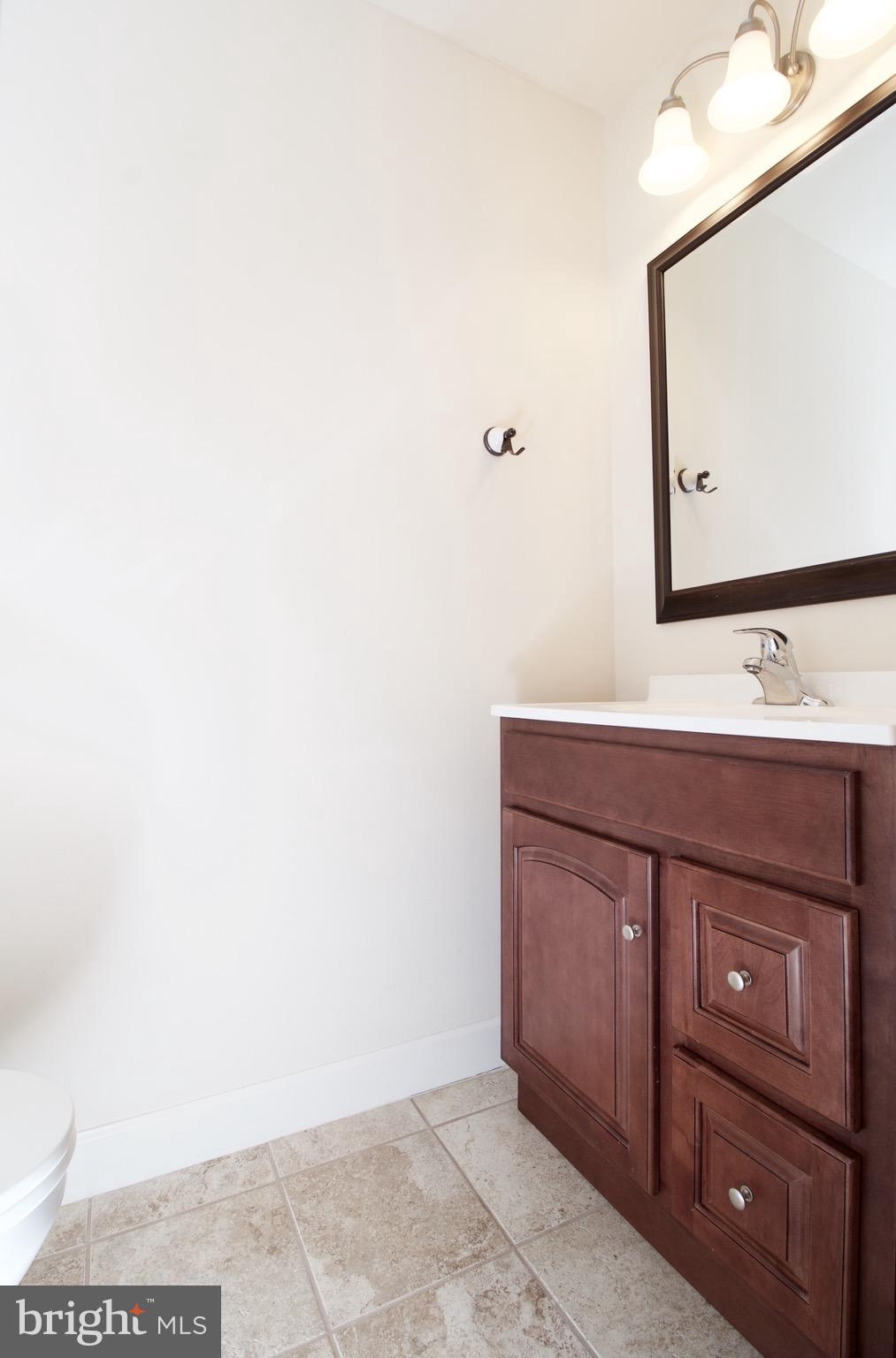 COURTHOUSE STATION - Residential Lease