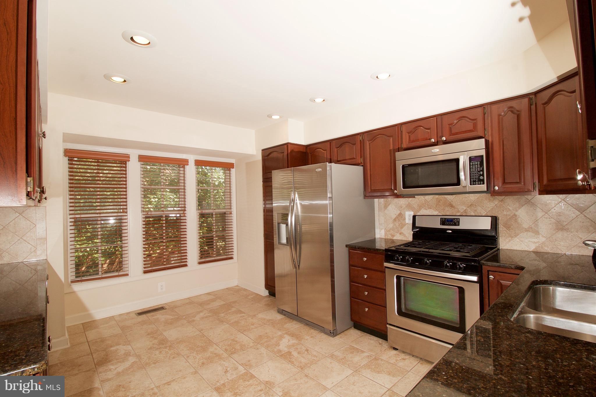 COURTHOUSE STATION - Residential Lease