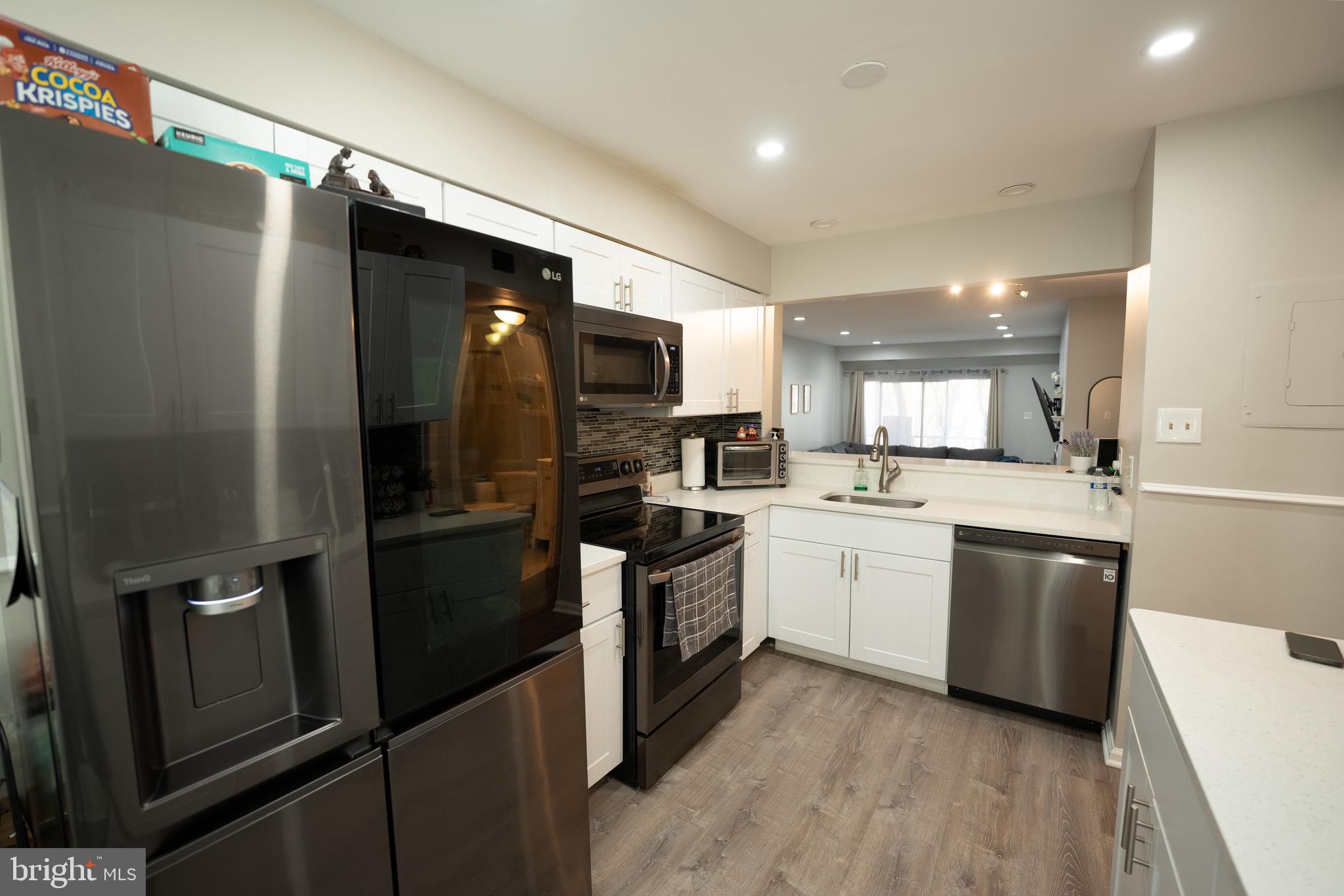 ESPRIT - Residential Lease