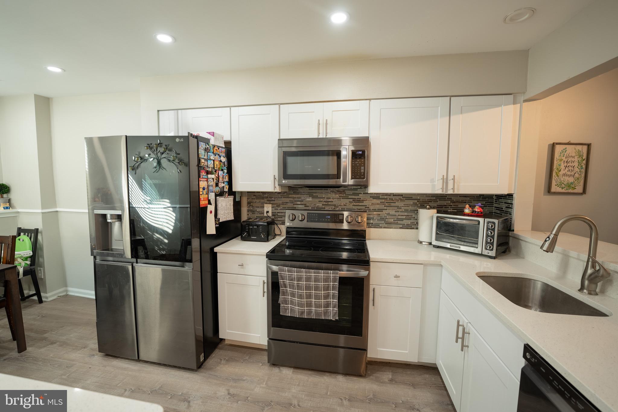 ESPRIT - Residential Lease