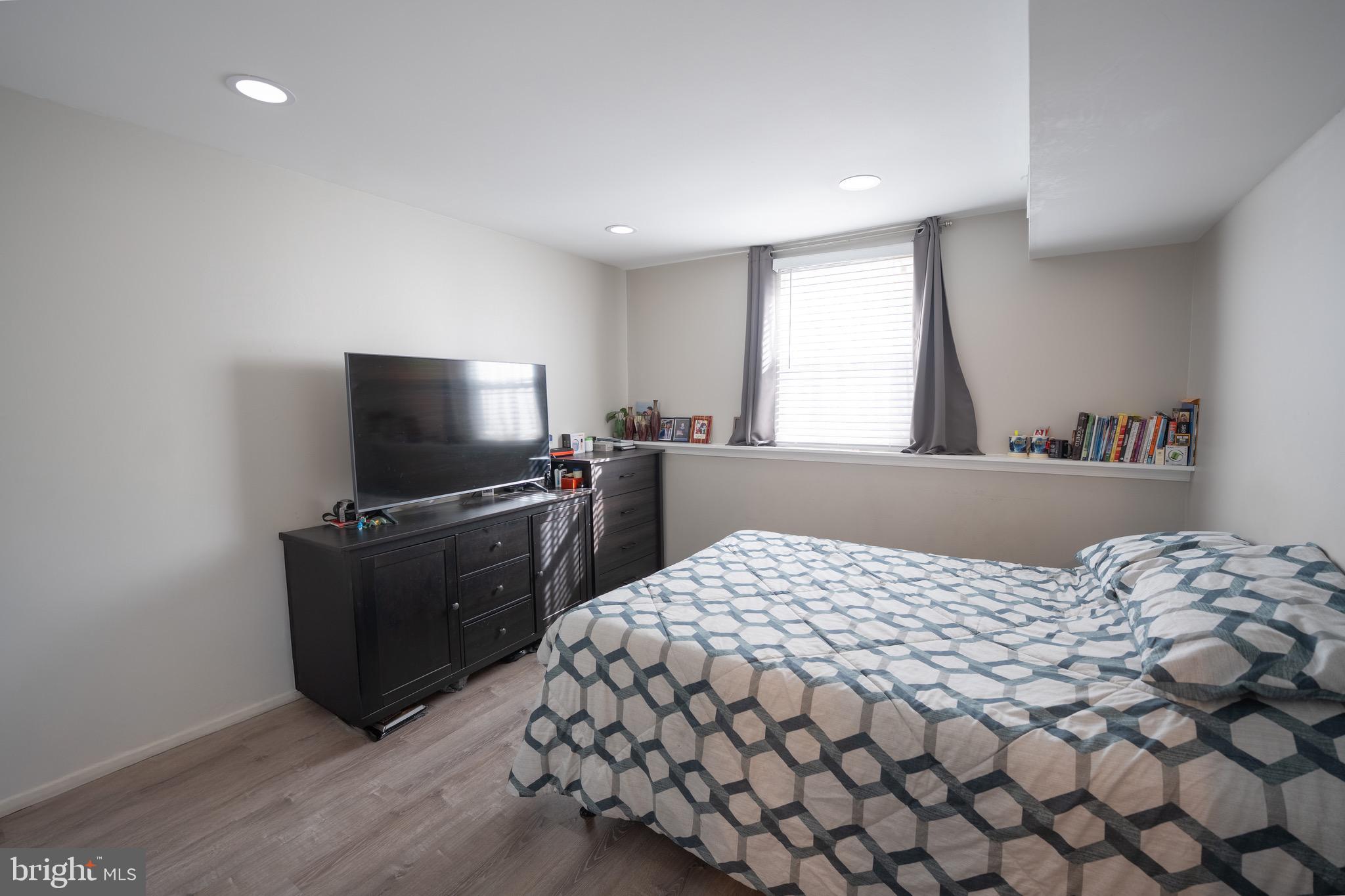 ESPRIT - Residential Lease