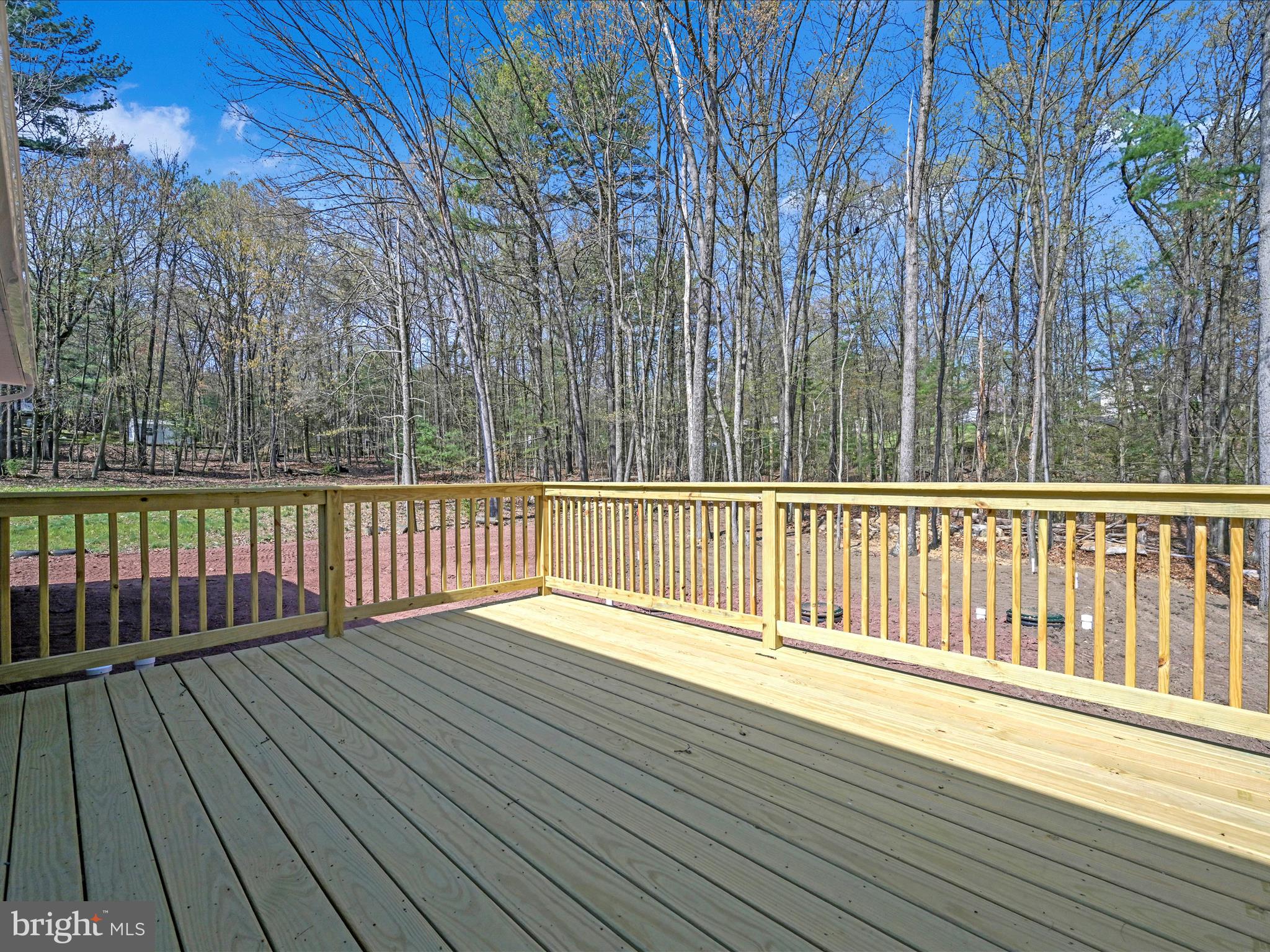 LAKE WYNONAH - Residential