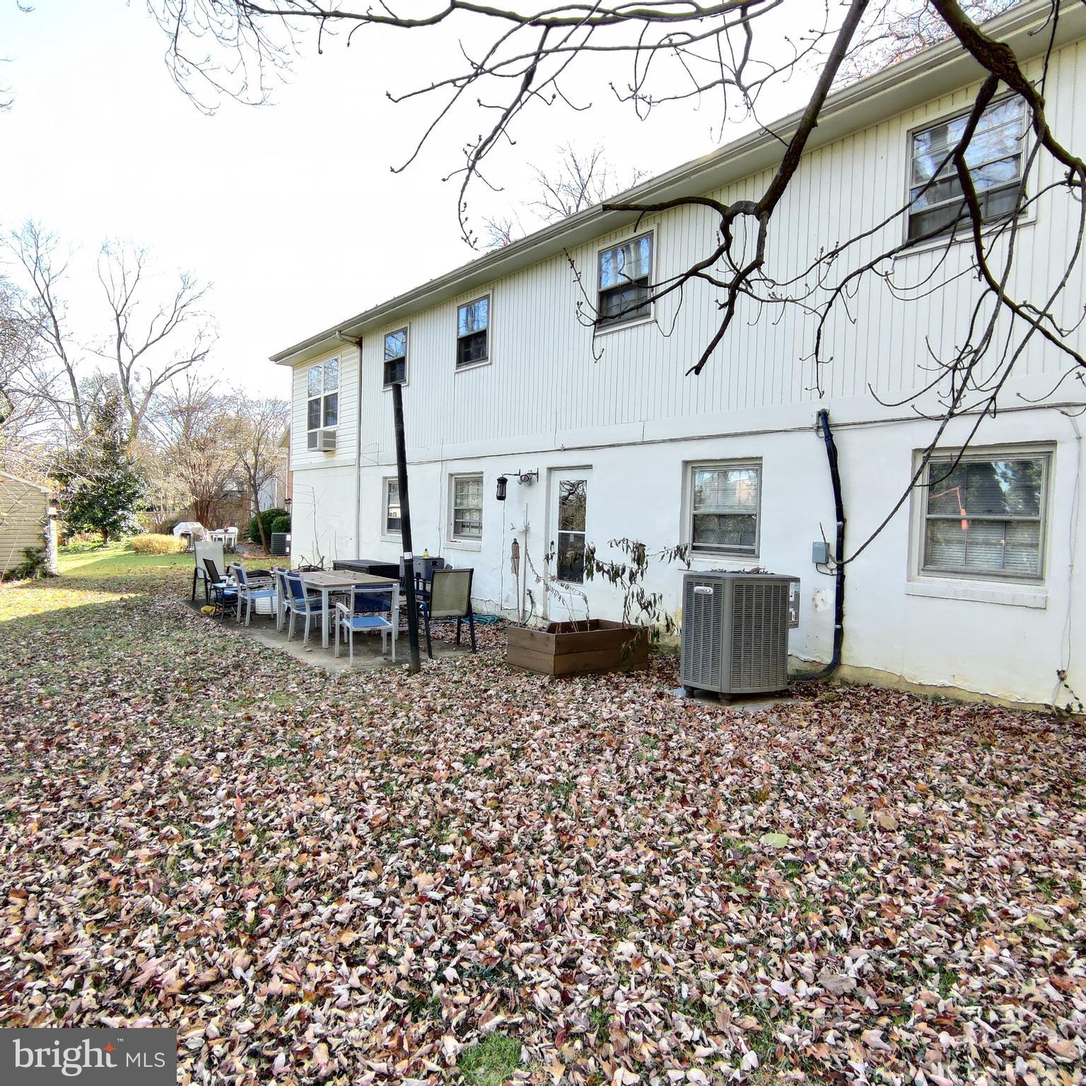 ARLINGTON - Residential Lease